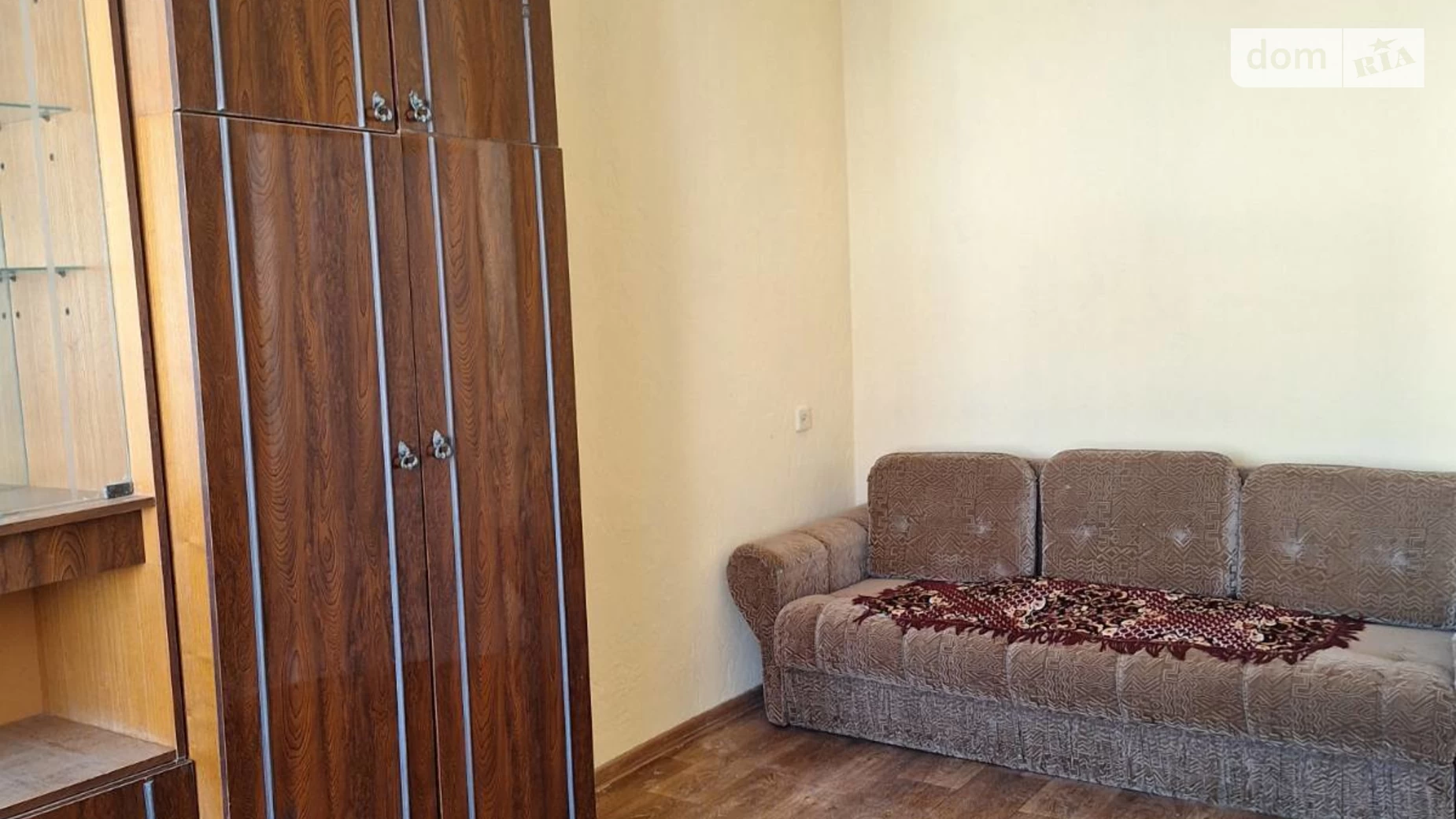Продается 1-комнатная квартира 37 кв. м в Черноморске, ул. 1 Мая, 40