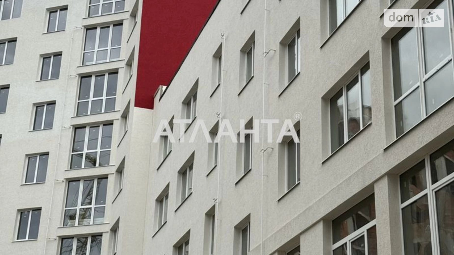 Продается 3-комнатная квартира 122 кв. м в Черновцах