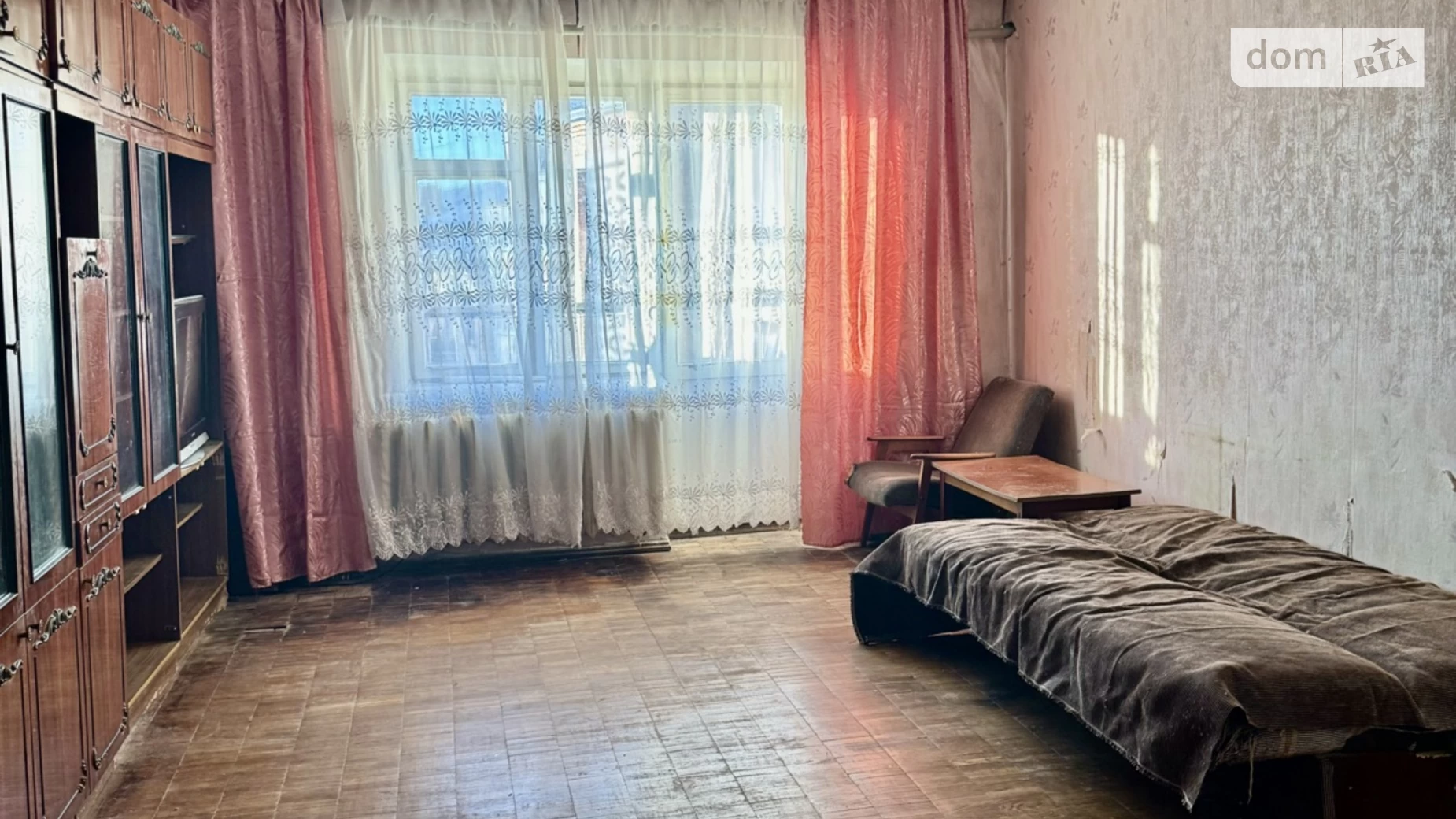 Продается 2-комнатная квартира 50 кв. м в Ровно, ул. Парковая
