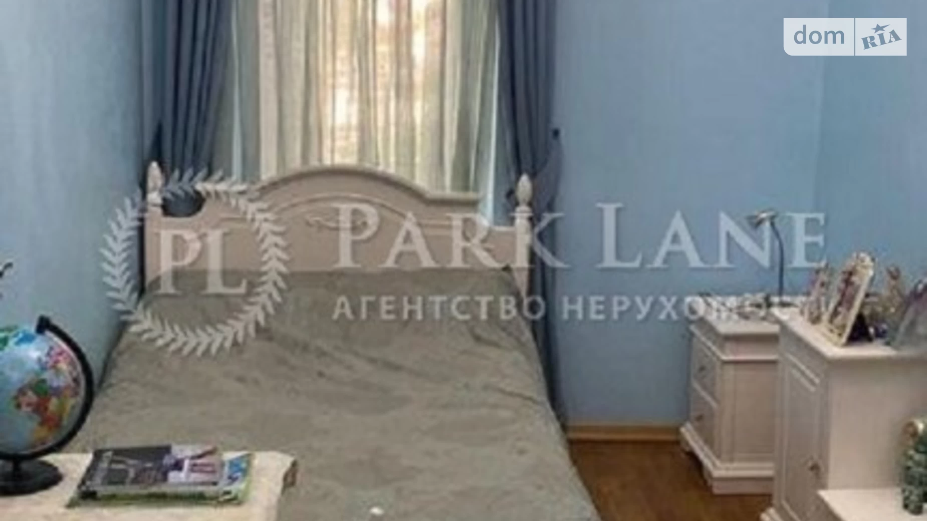 Продается 3-комнатная квартира 90 кв. м в Киеве, ул. Костельная, 9