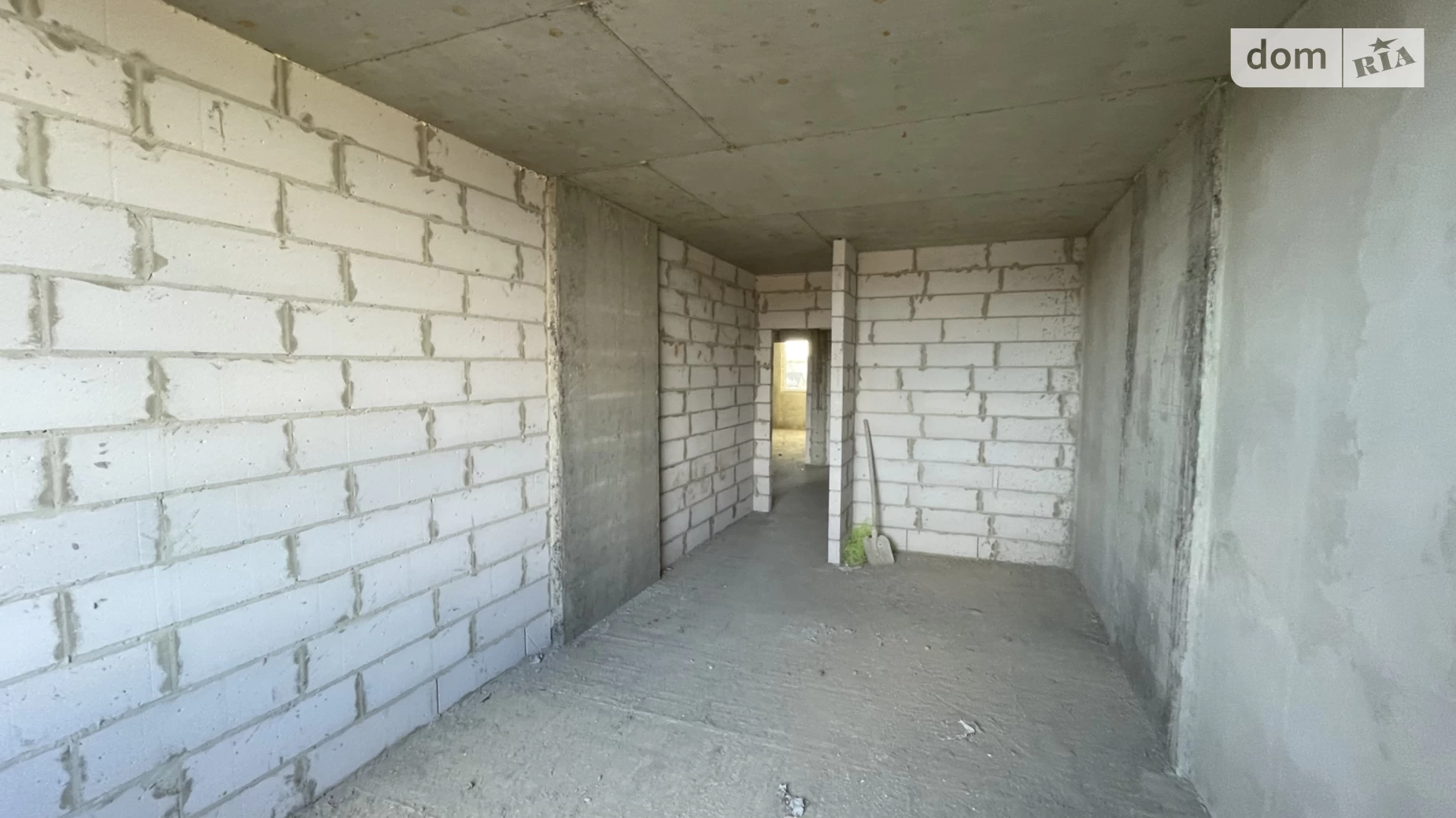 Продается 3-комнатная квартира 86 кв. м в Ивано-Франковске, ул. Ленкавского - фото 2