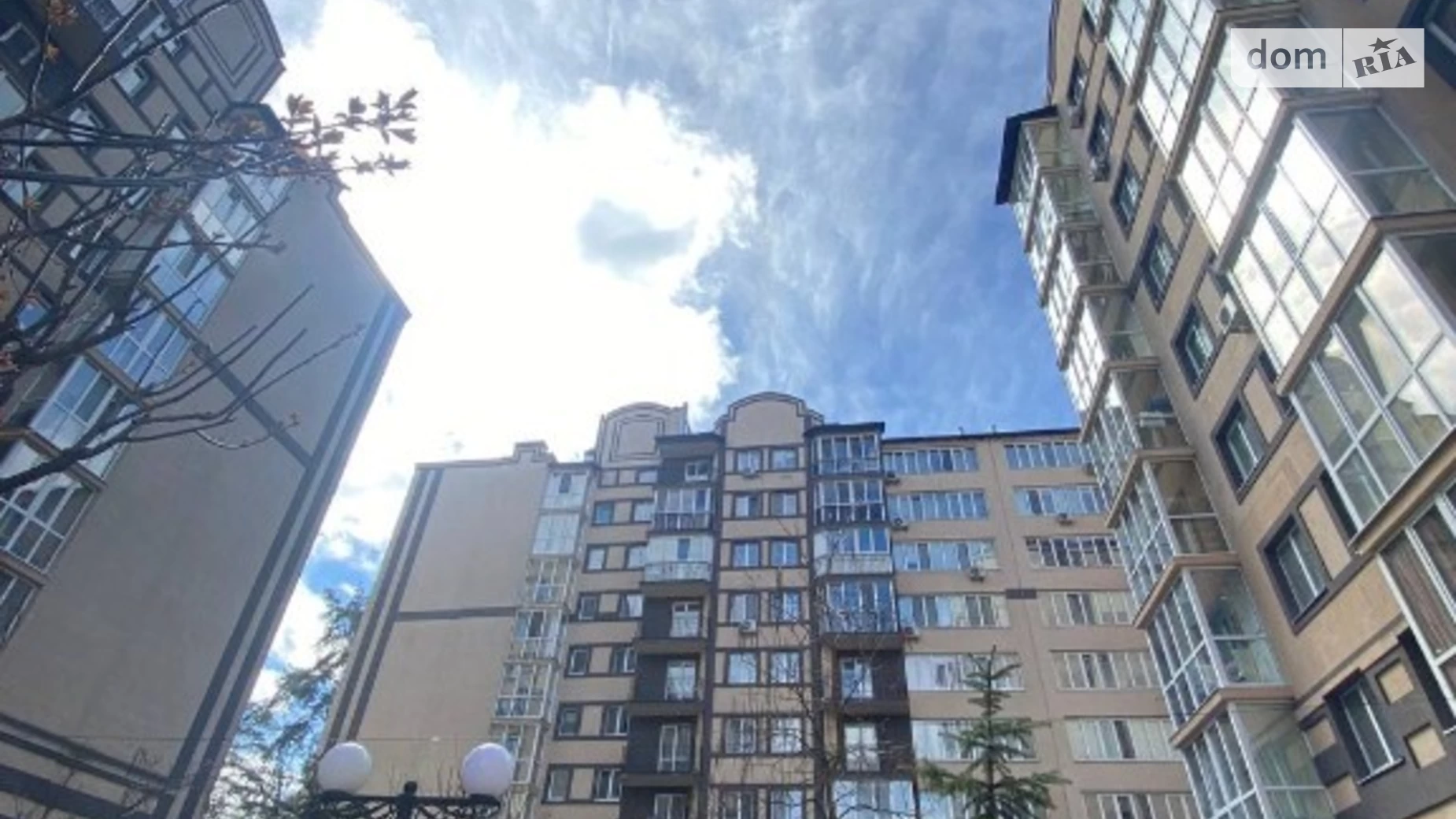 Продается 1-комнатная квартира 37 кв. м в Ирпене, ул. Котляревского, 31Б