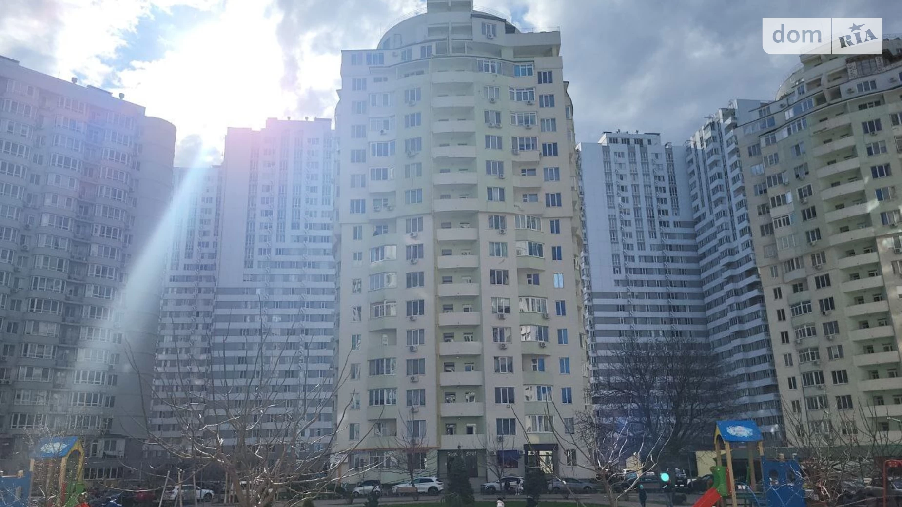 Продается 3-комнатная квартира 106.3 кв. м в Одессе, ул. Люстдорфская дорога, 55Ж - фото 4