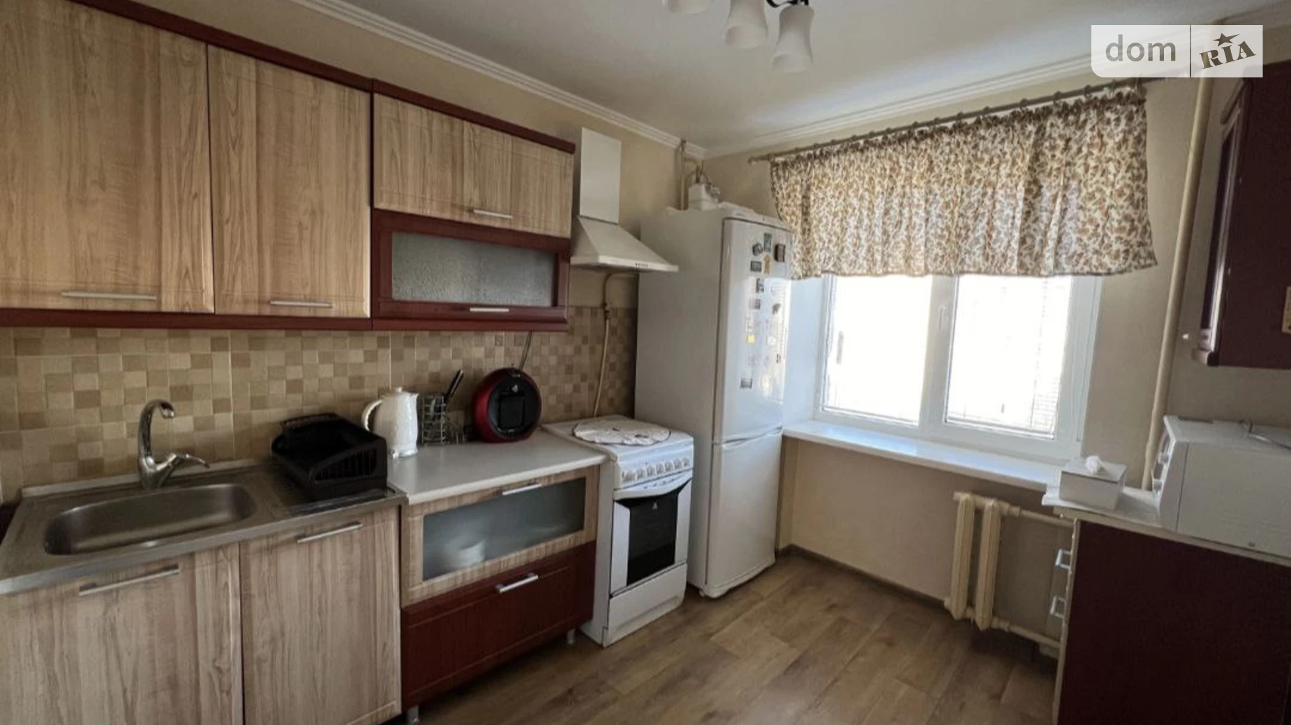 Продається 2-кімнатна квартира 50.1 кв. м у Миколаєві