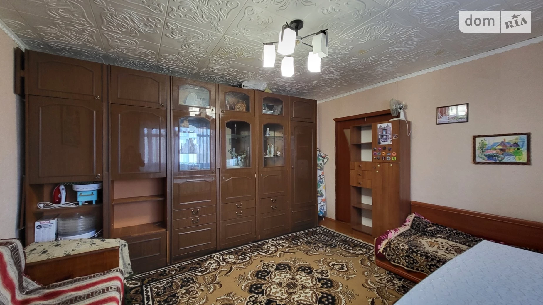 Продается 3-комнатная квартира 64.8 кв. м в Десне, ул. Леси Украинки(Гагарина)
