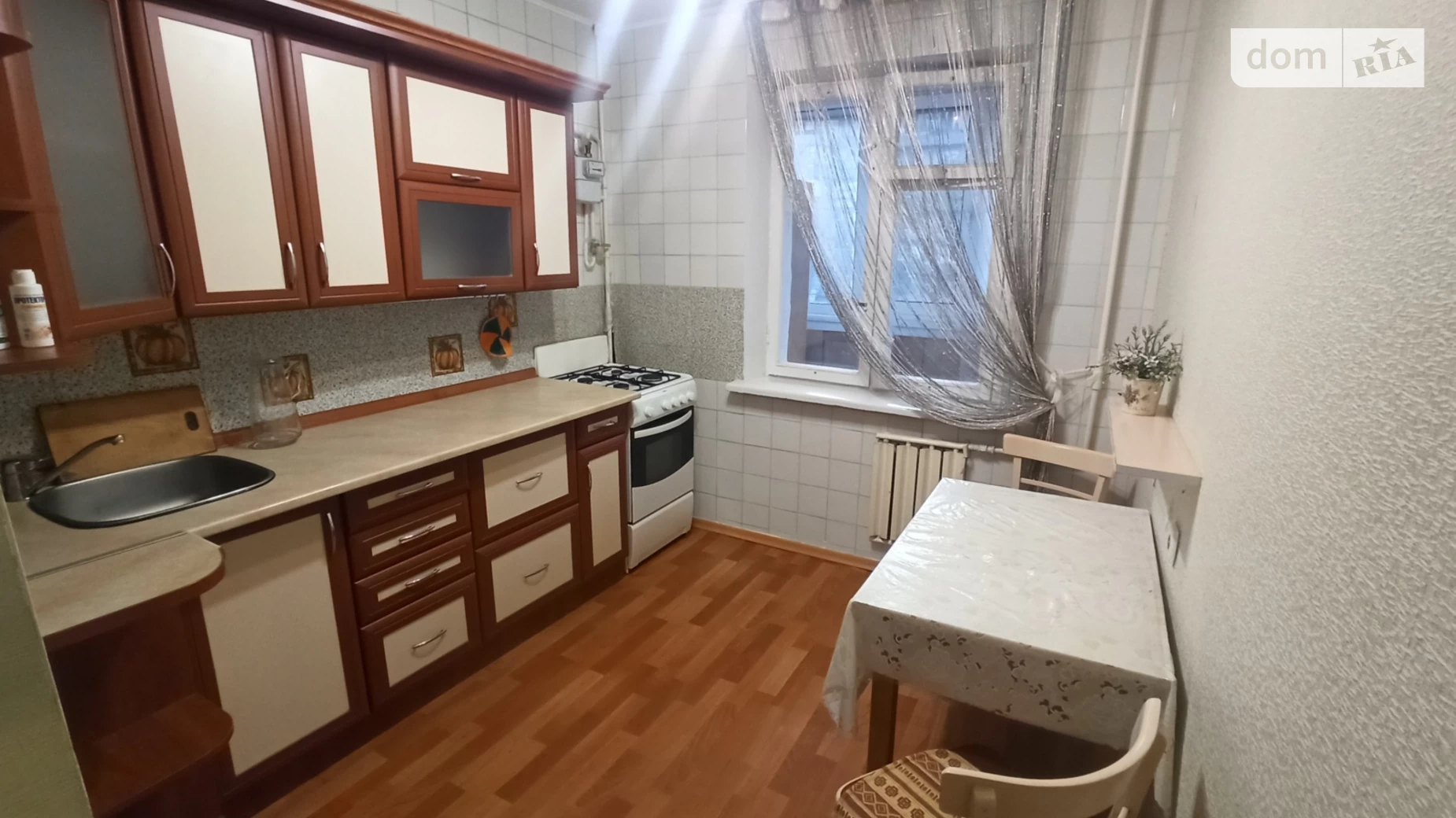 Продается 1-комнатная квартира 41 кв. м в Киеве, просп. Маршала Рокоссовского