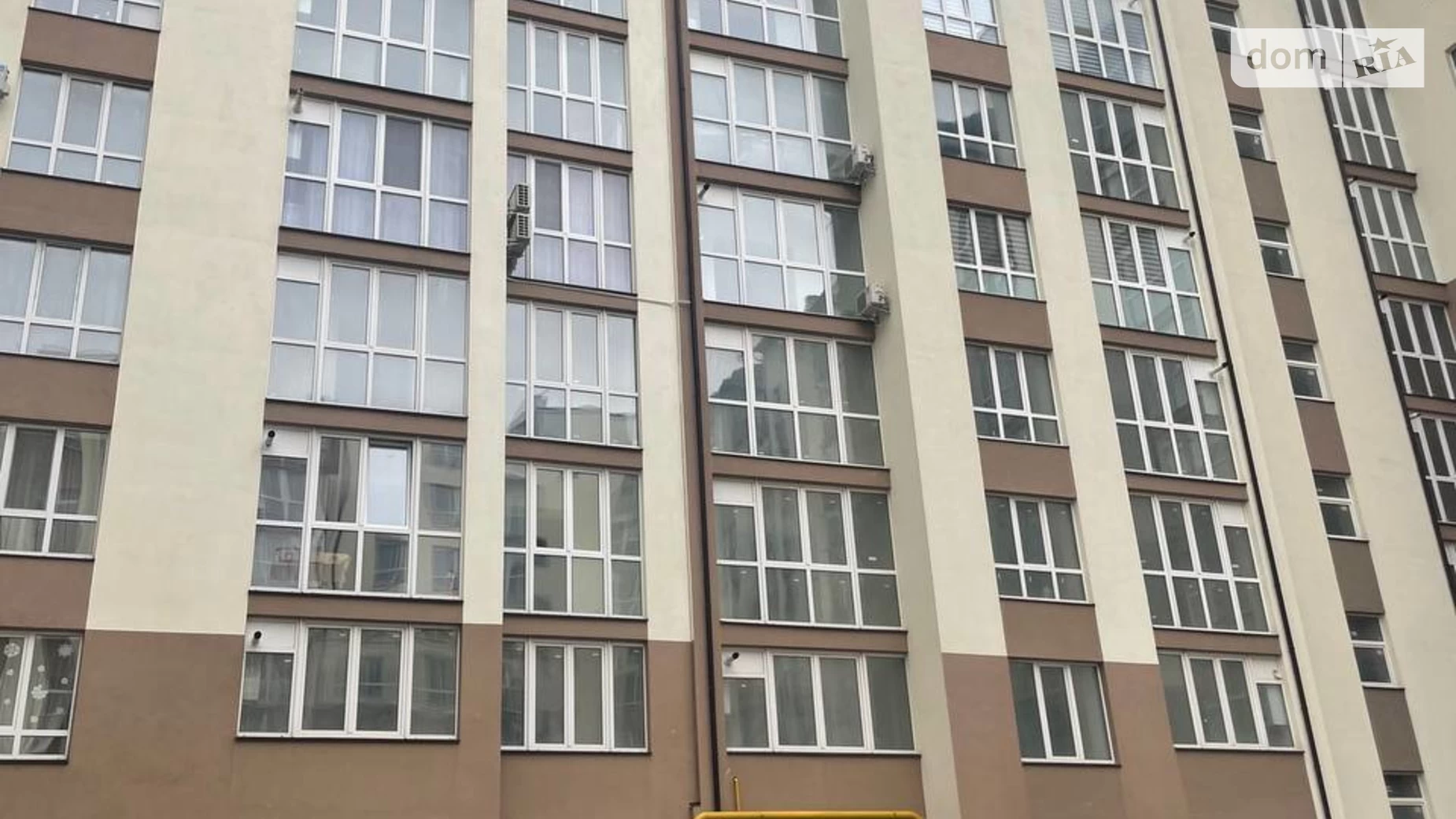 Продается 3-комнатная квартира 82 кв. м в Ивано-Франковске, ул. Вячеслава Черновола, 155