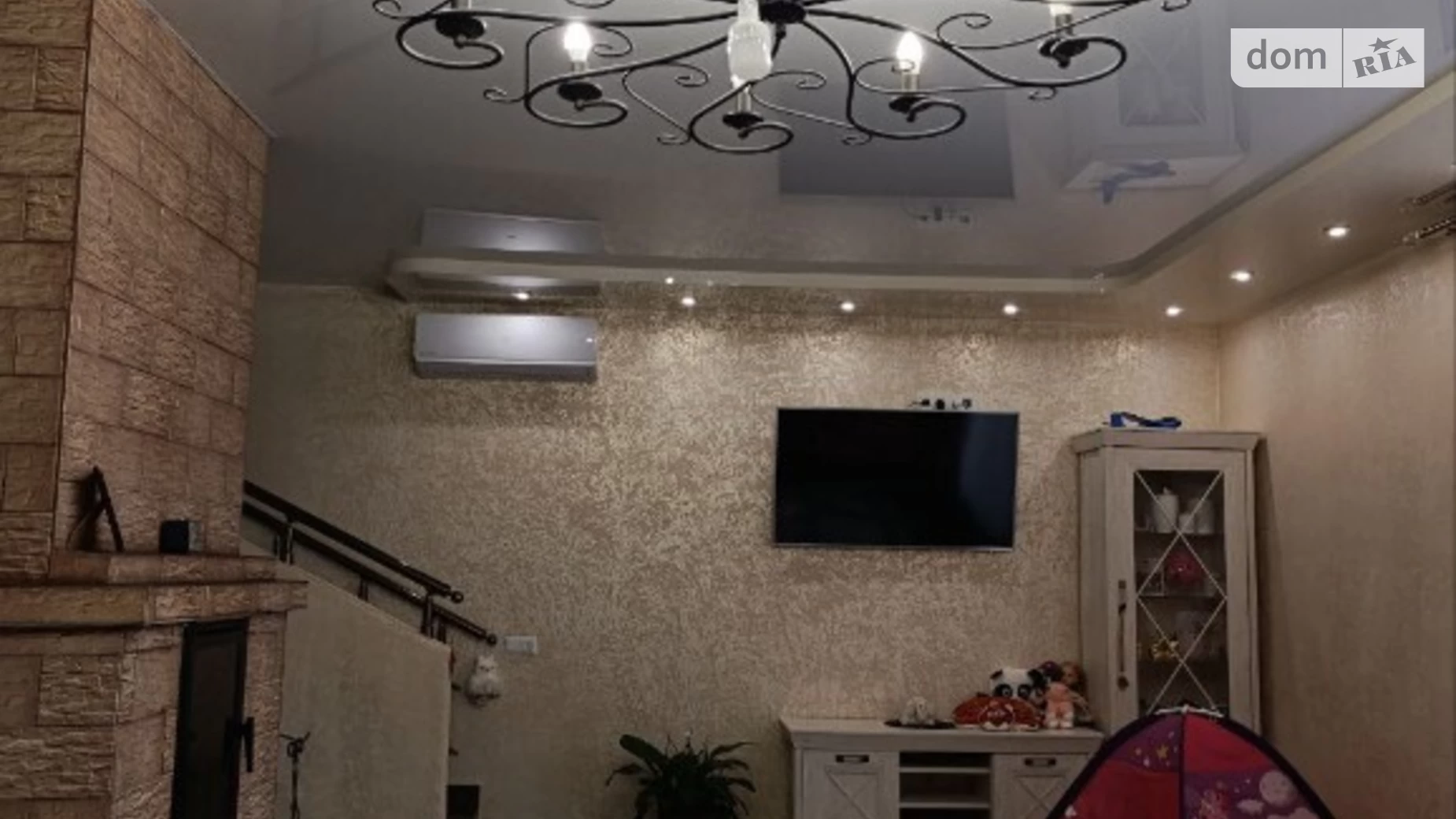 Продается дом на 2 этажа 232 кв. м с террасой, цена: 195000 $ - фото 2