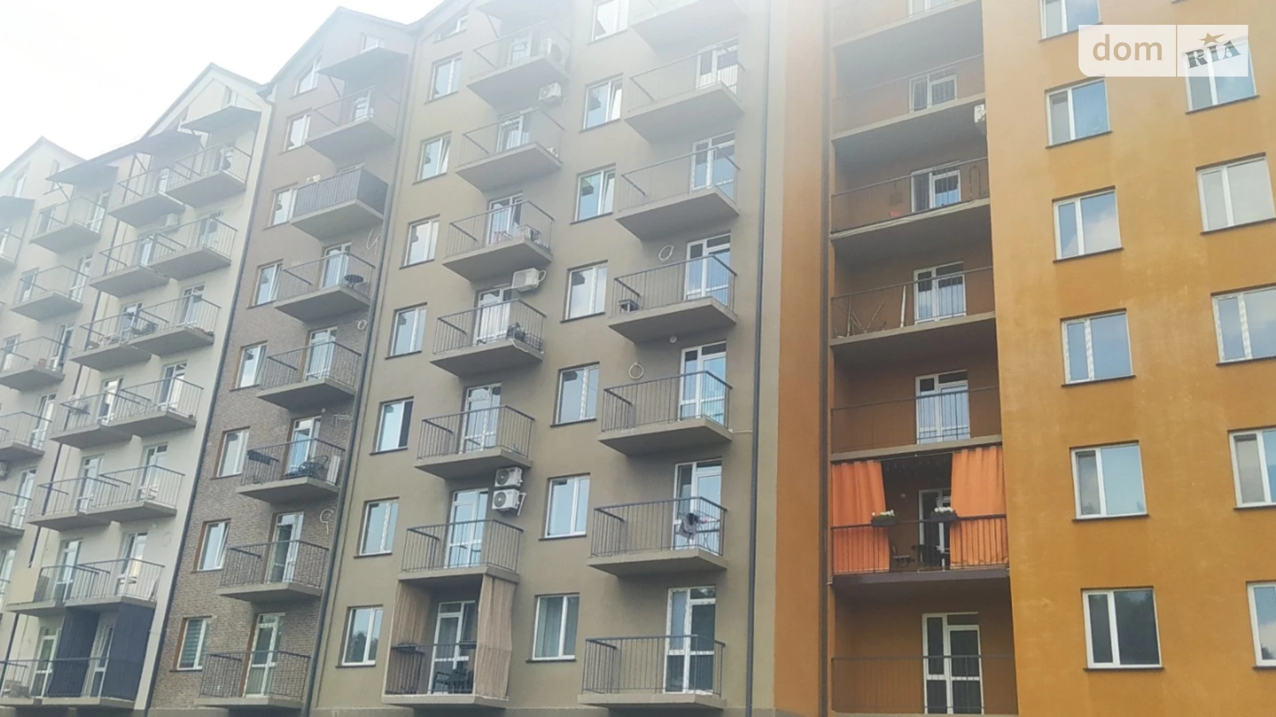 Продается 2-комнатная квартира 81 кв. м в Броварах, ул. Героев Крут, 12