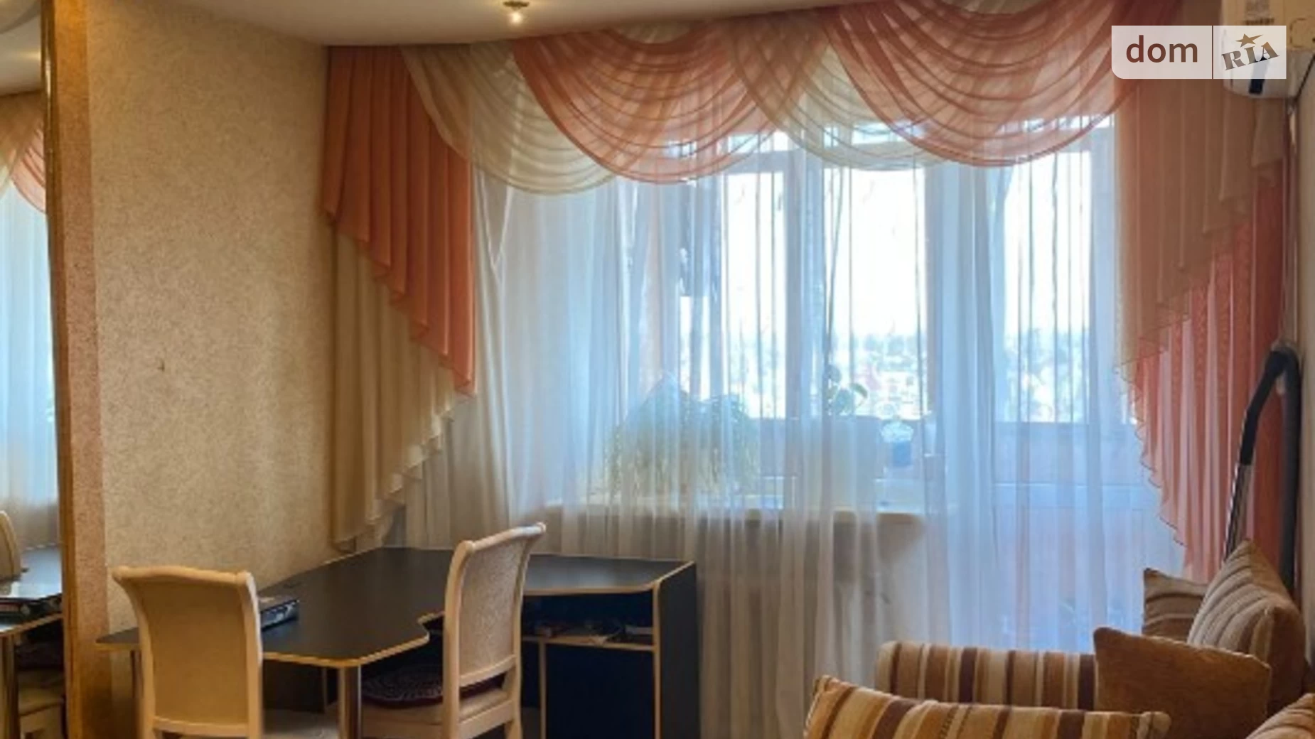 Продается 2-комнатная квартира 51 кв. м в Одессе, ул. Архитекторская