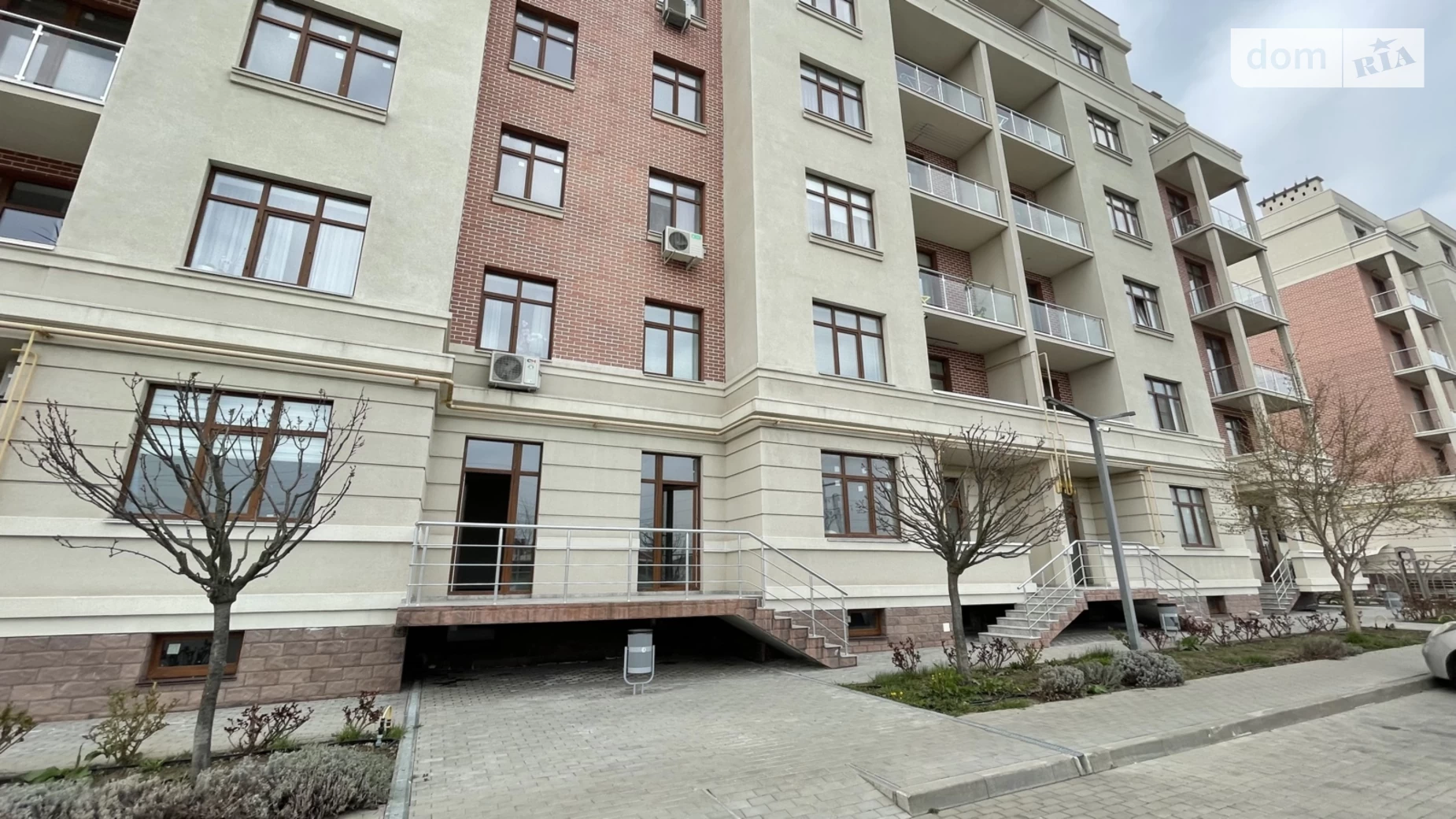Продается помещения свободного назначения 160 кв. м в 6-этажном здании, цена: 250000 $ - фото 2