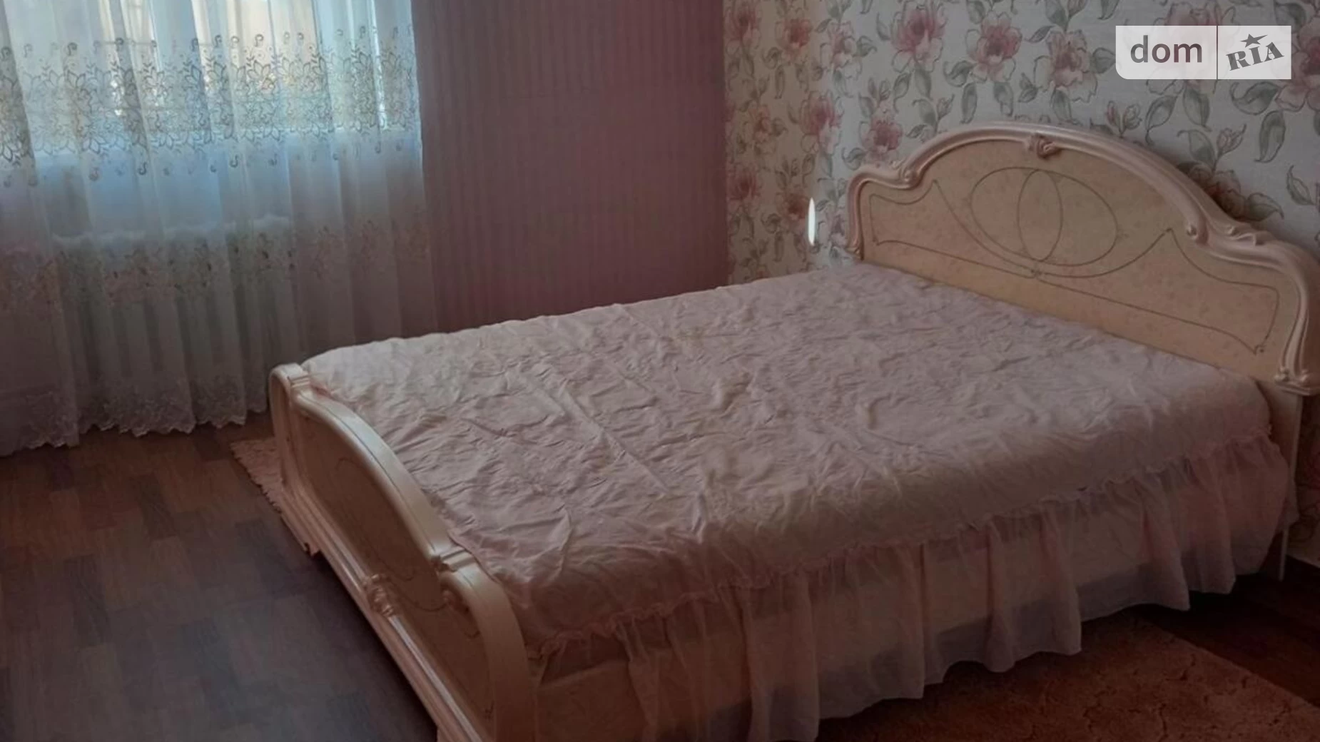Продается 2-комнатная квартира 59.9 кв. м в Днепре, ул. Приднепровская