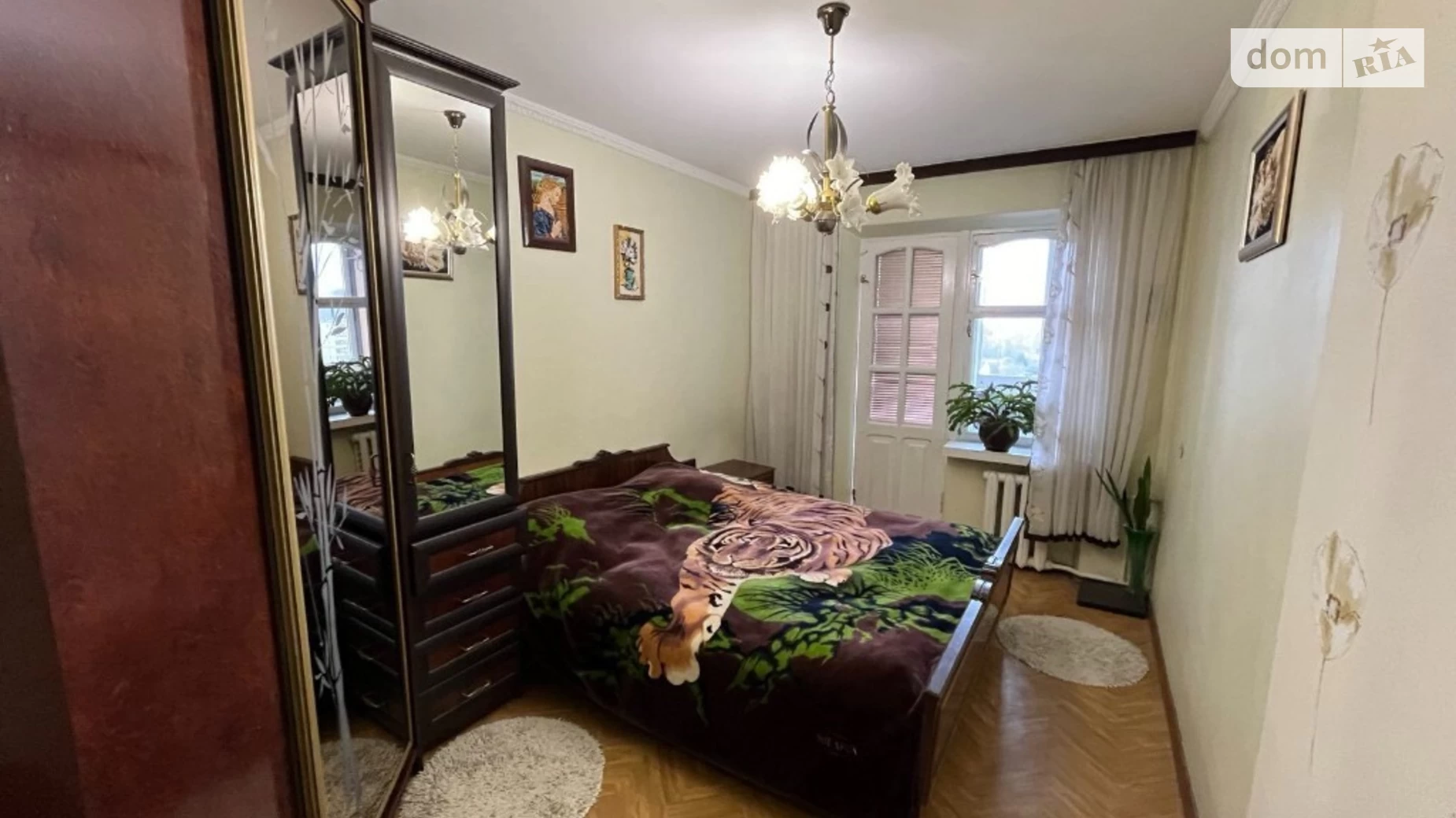 Продается 3-комнатная квартира 64 кв. м в Хмельницком