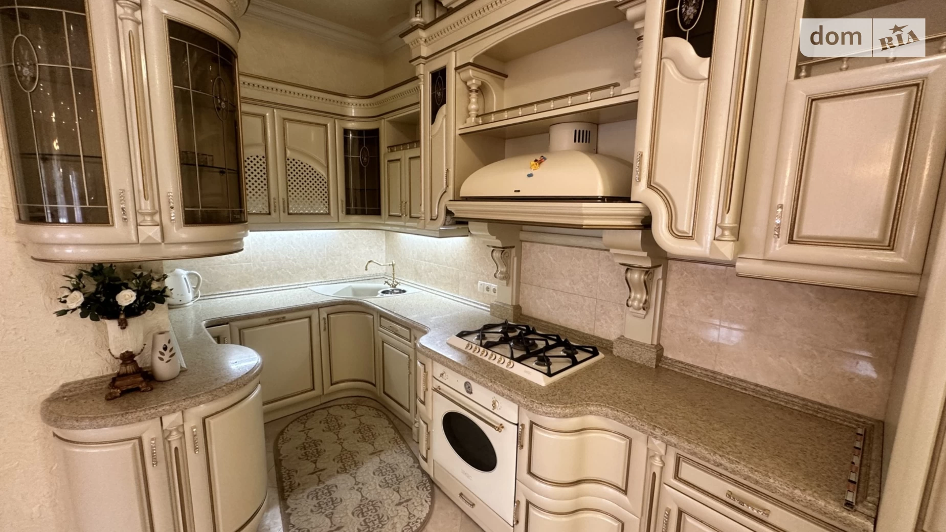 Продается дом на 2 этажа 340 кв. м с верандой, цена: 450000 $ - фото 4