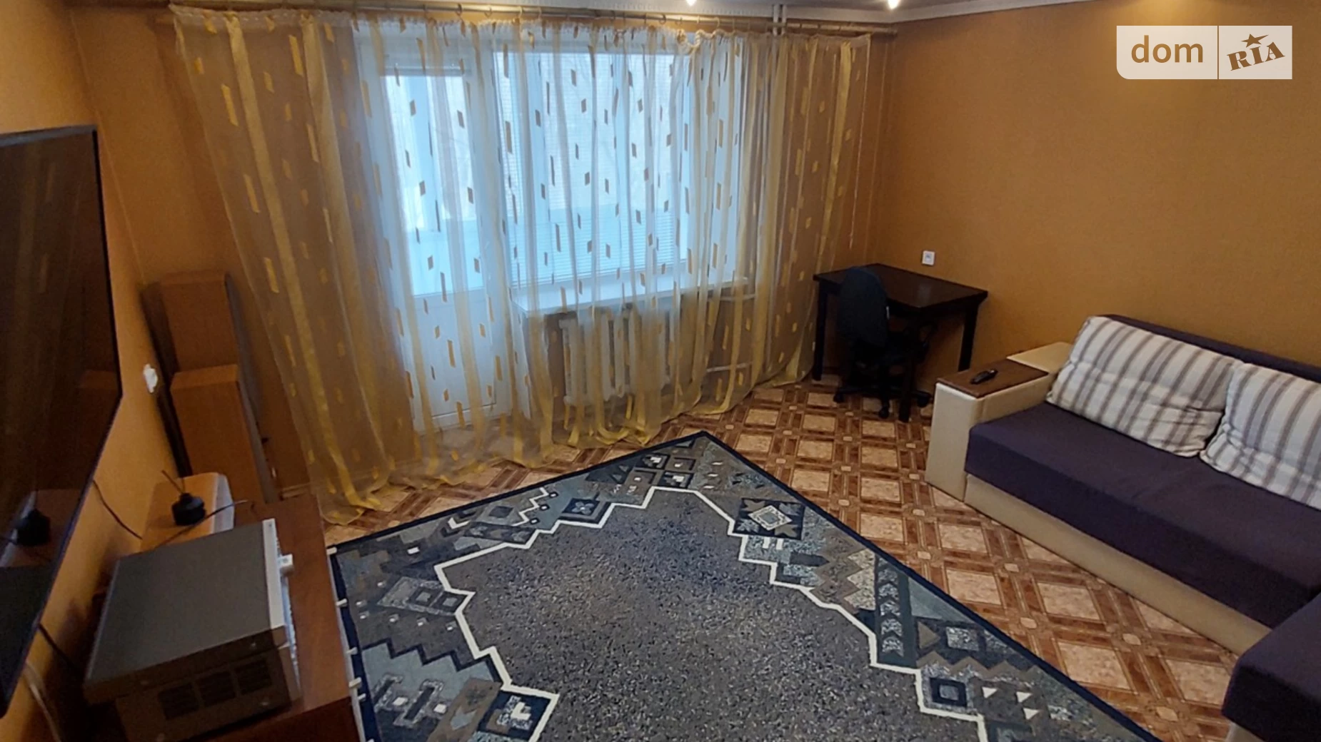 Продается 3-комнатная квартира 62.5 кв. м в Николаеве, ул. Новозаводская