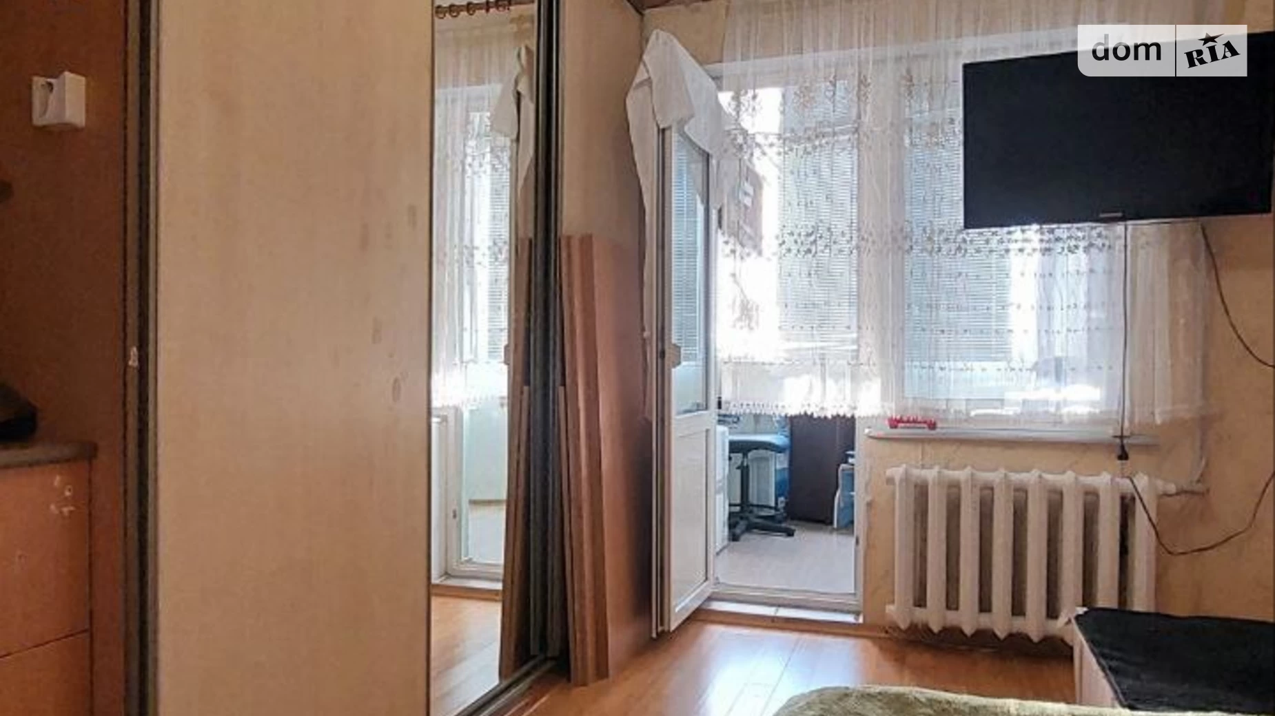 Продається 3-кімнатна квартира 68 кв. м у Одесі, просп. Добровольського