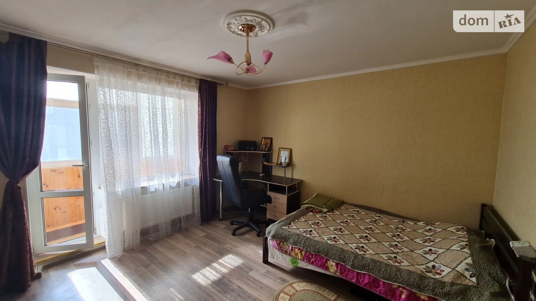 Продается 2-комнатная квартира 51.3 кв. м в Николаеве, ул. Галины Петровой