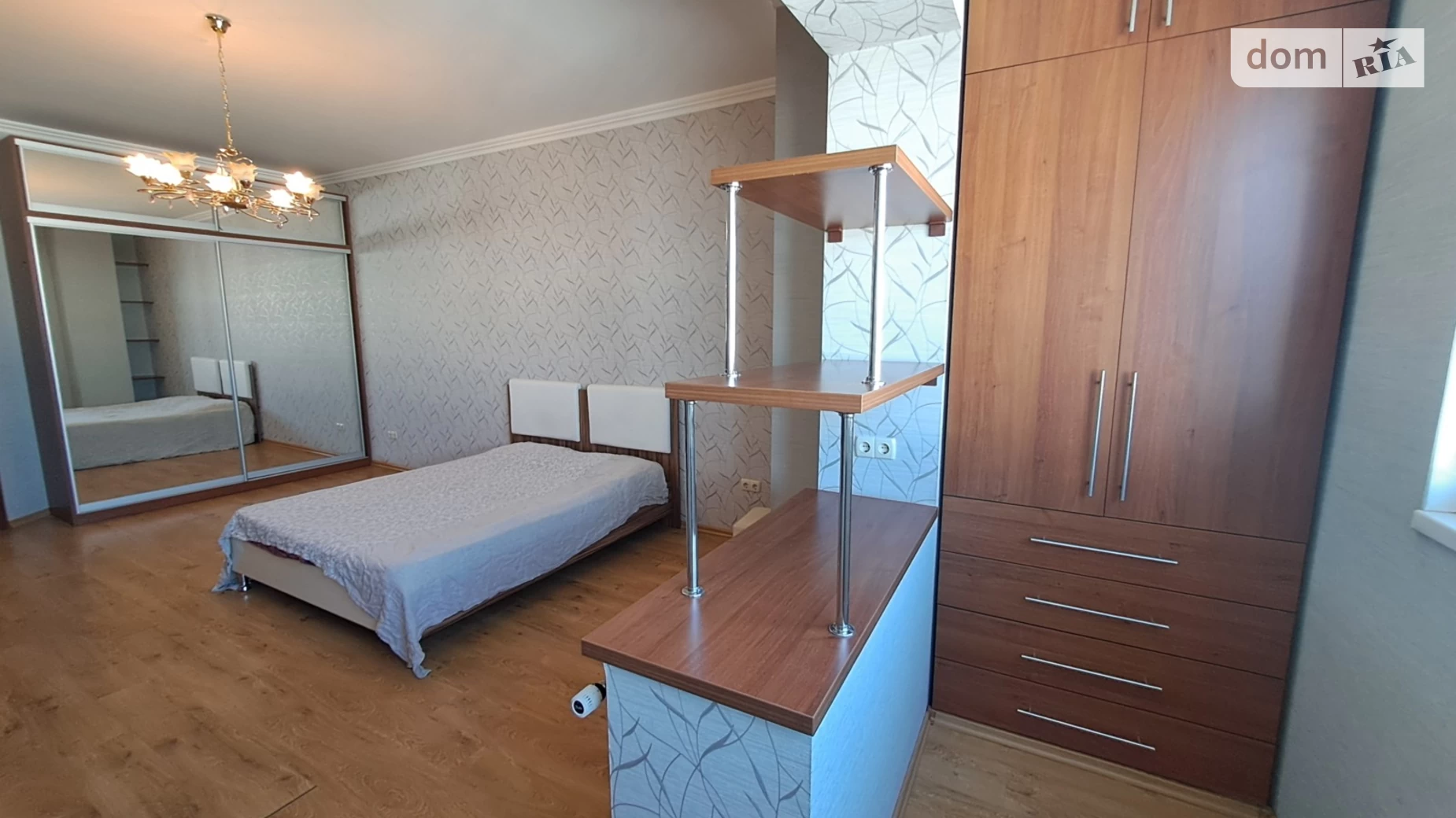 Продается 1-комнатная квартира 56.1 кв. м в Одессе, ул. Пишоновская, 26/1 - фото 4