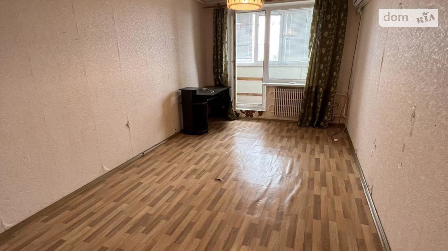 Продается 1-комнатная квартира 38 кв. м в Харькове, ул. Косарева, 7А