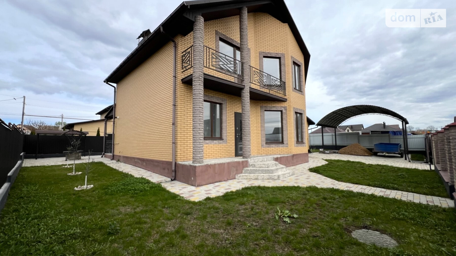 Продается дом на 2 этажа 150 кв. м с камином, цена: 152000 $ - фото 3