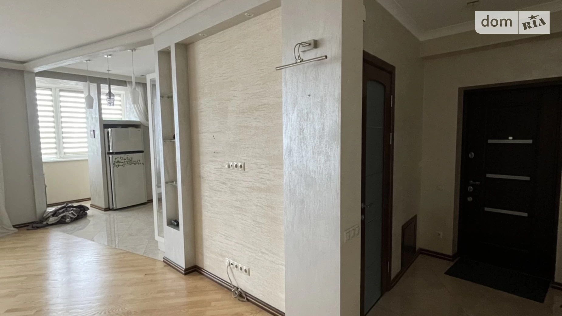 Продается 3-комнатная квартира 133 кв. м в Одессе, ул. Левитана, 62