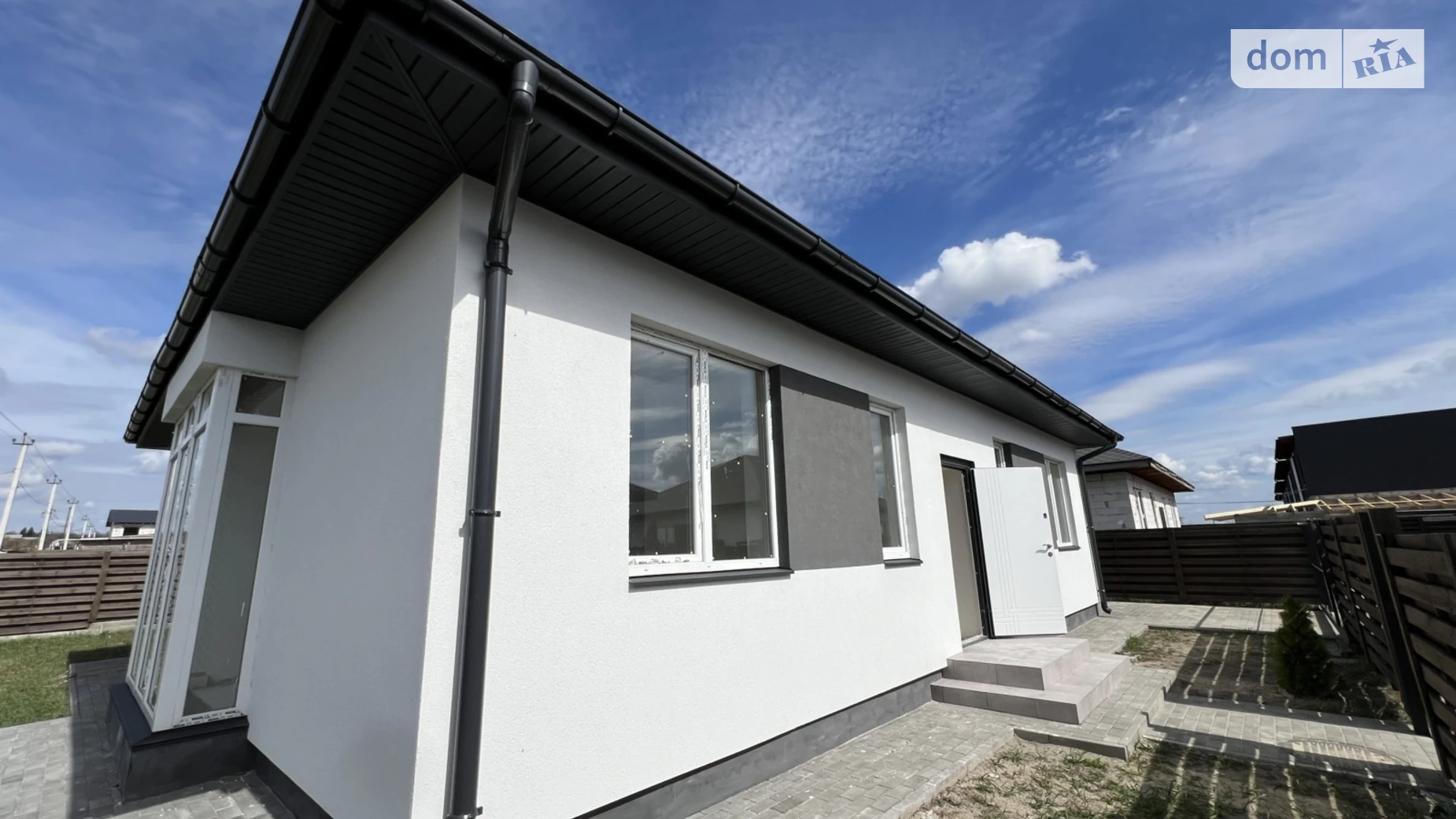 Продается одноэтажный дом 100 кв. м с гаражом, цена: 75000 $ - фото 5