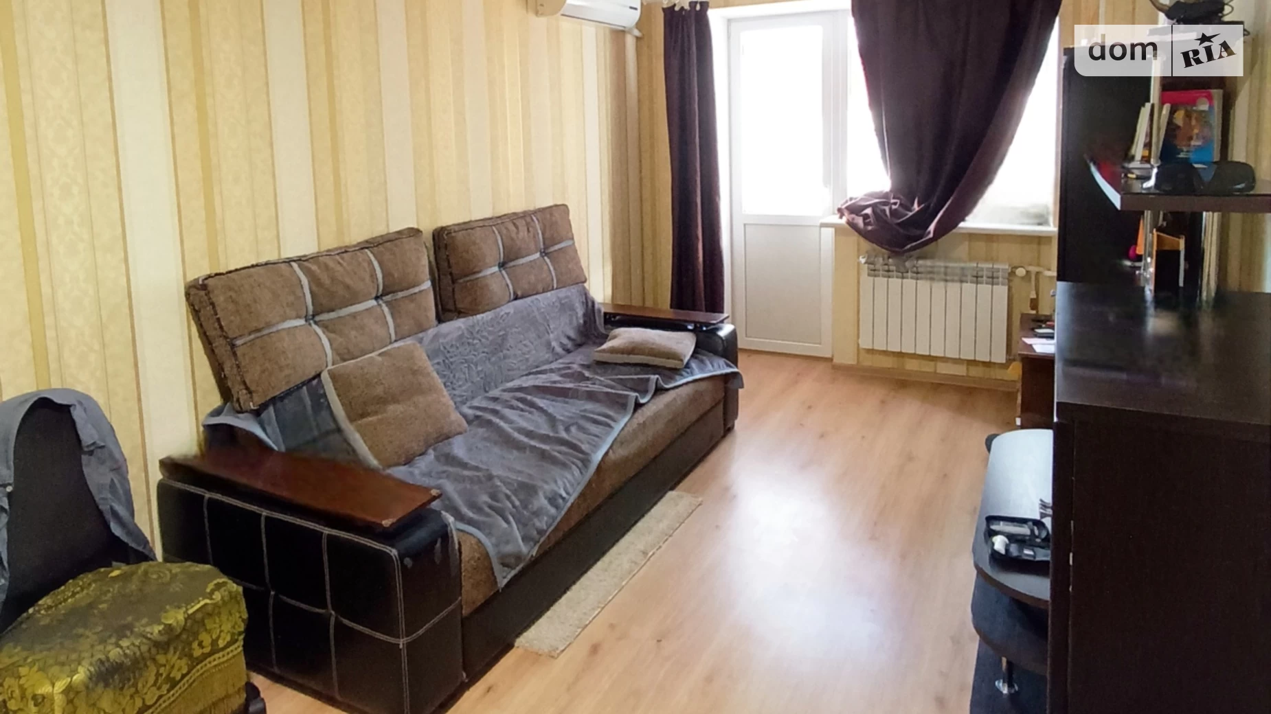 Продається 3-кімнатна квартира 55.5 кв. м у Миколаєві, вул. Курортна