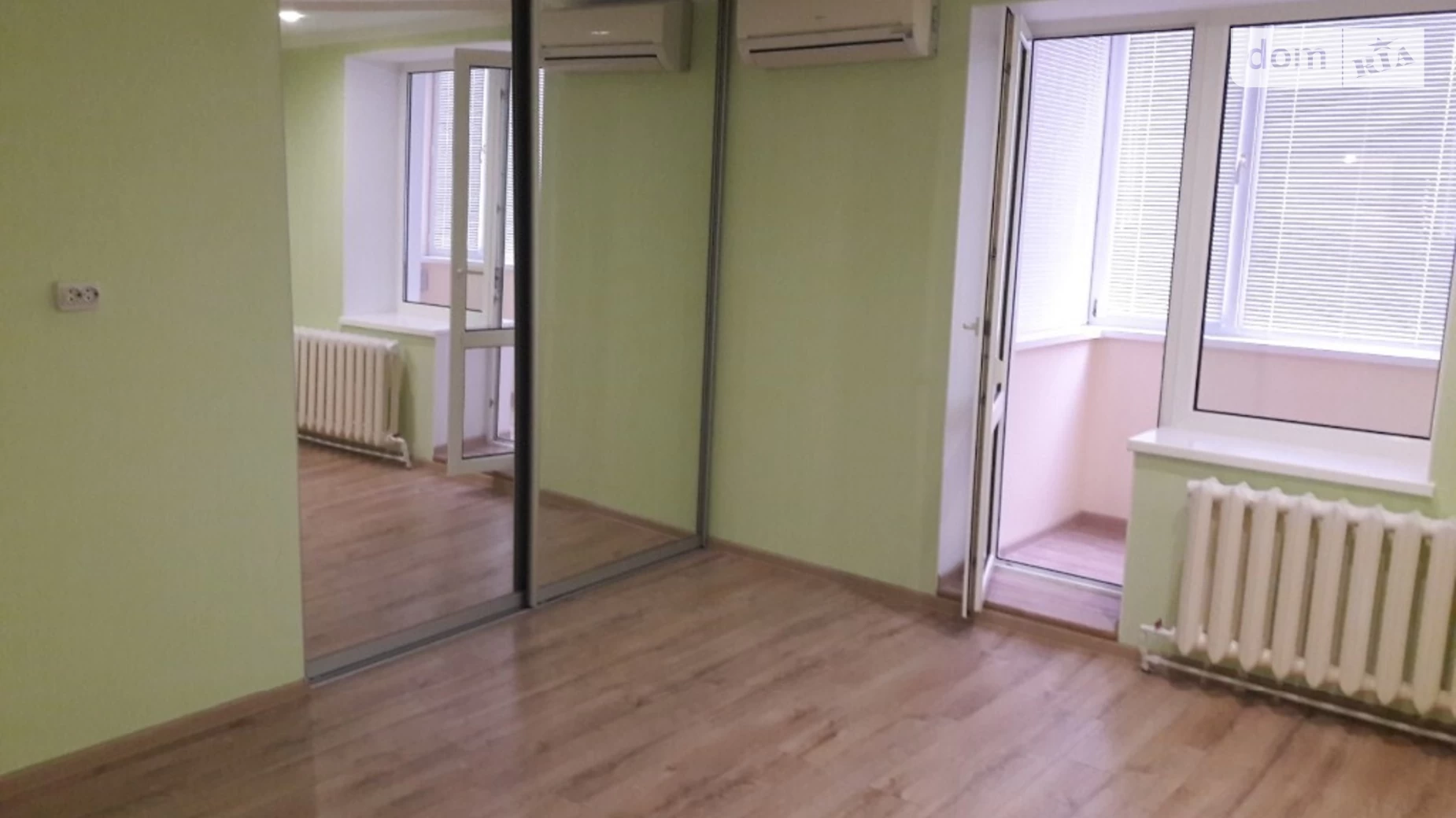 Продається 2-кімнатна квартира 76.3 кв. м у Одесі, вул. Палія Семена