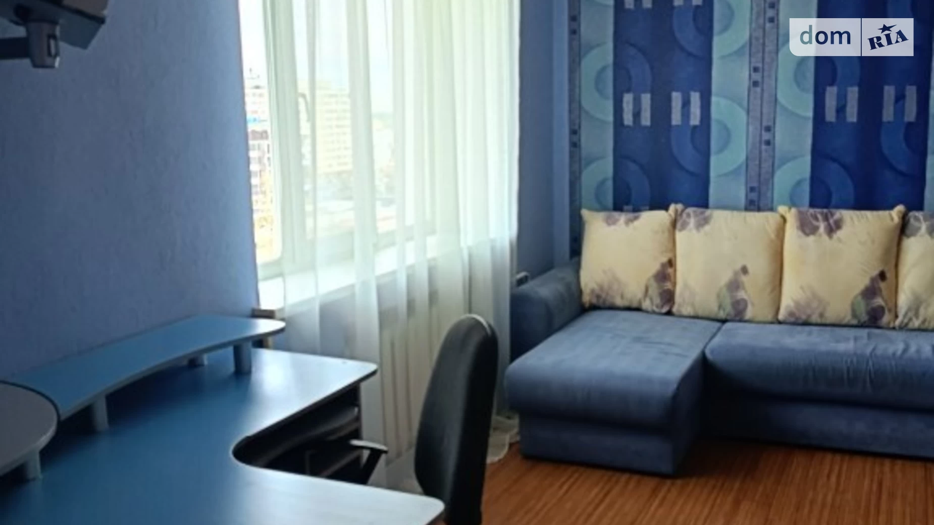 Продається 2-кімнатна квартира 36 кв. м у Одесі, вул. Владислава Бувалкіна(Генерала Бочарова)