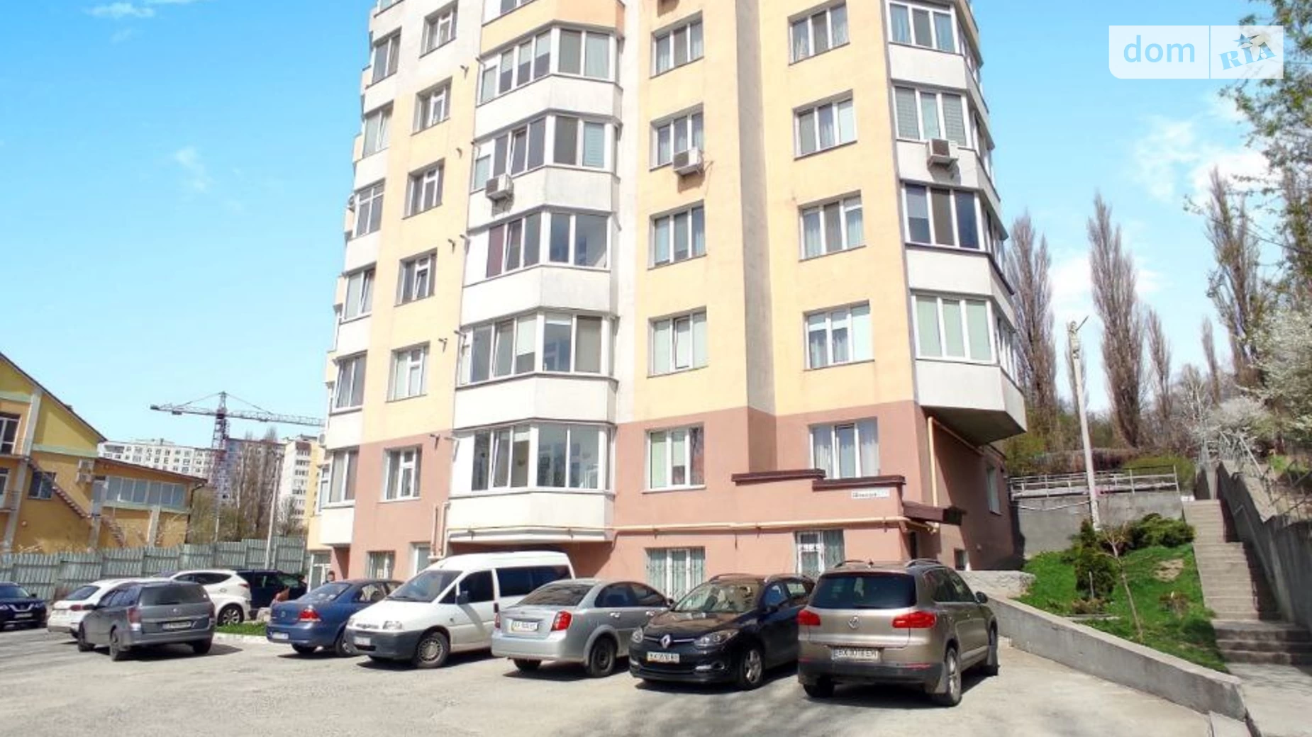 Продается 5-комнатная квартира 144 кв. м в Хмельницком, ул. Заречанская, 14/4А - фото 2