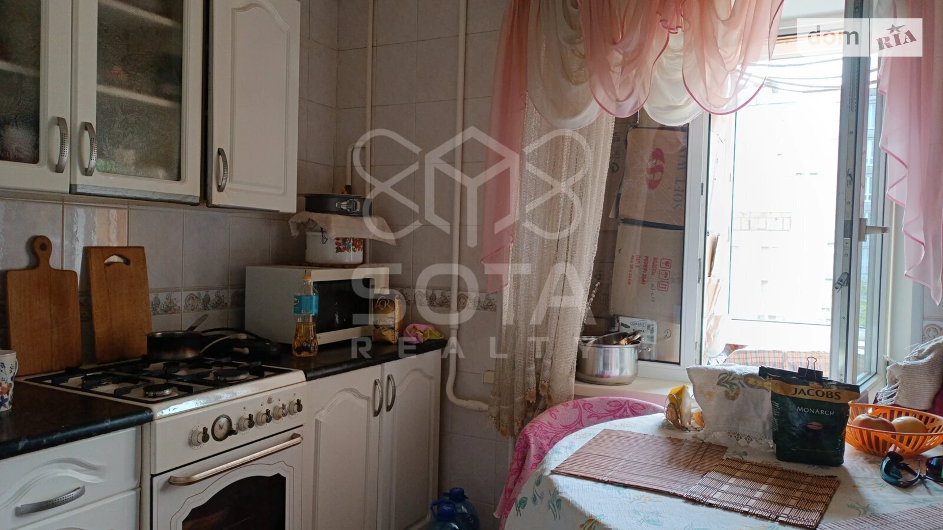 Продається 1-кімнатна квартира 33.56 кв. м у Києві, просп. Оболонський, 5