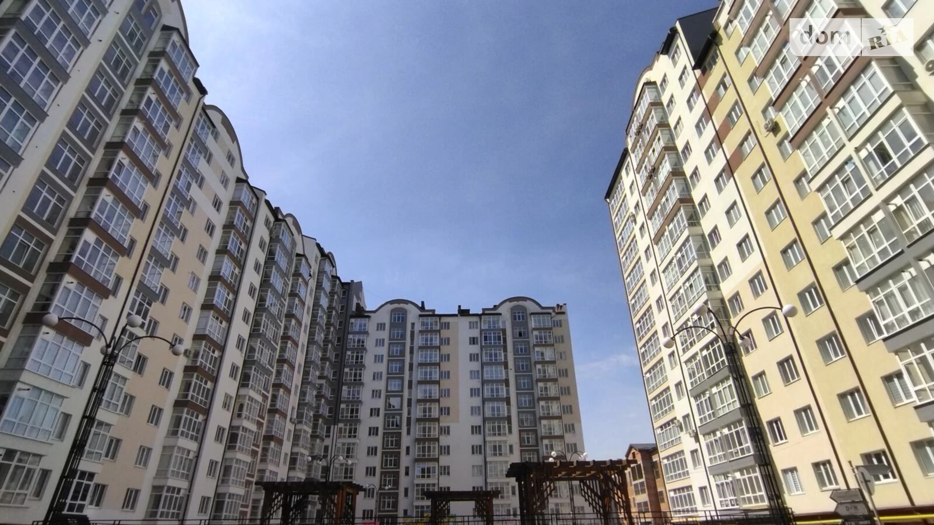 Продается 1-комнатная квартира 43 кв. м в Ивано-Франковске, ул. Высочана Семена - фото 4
