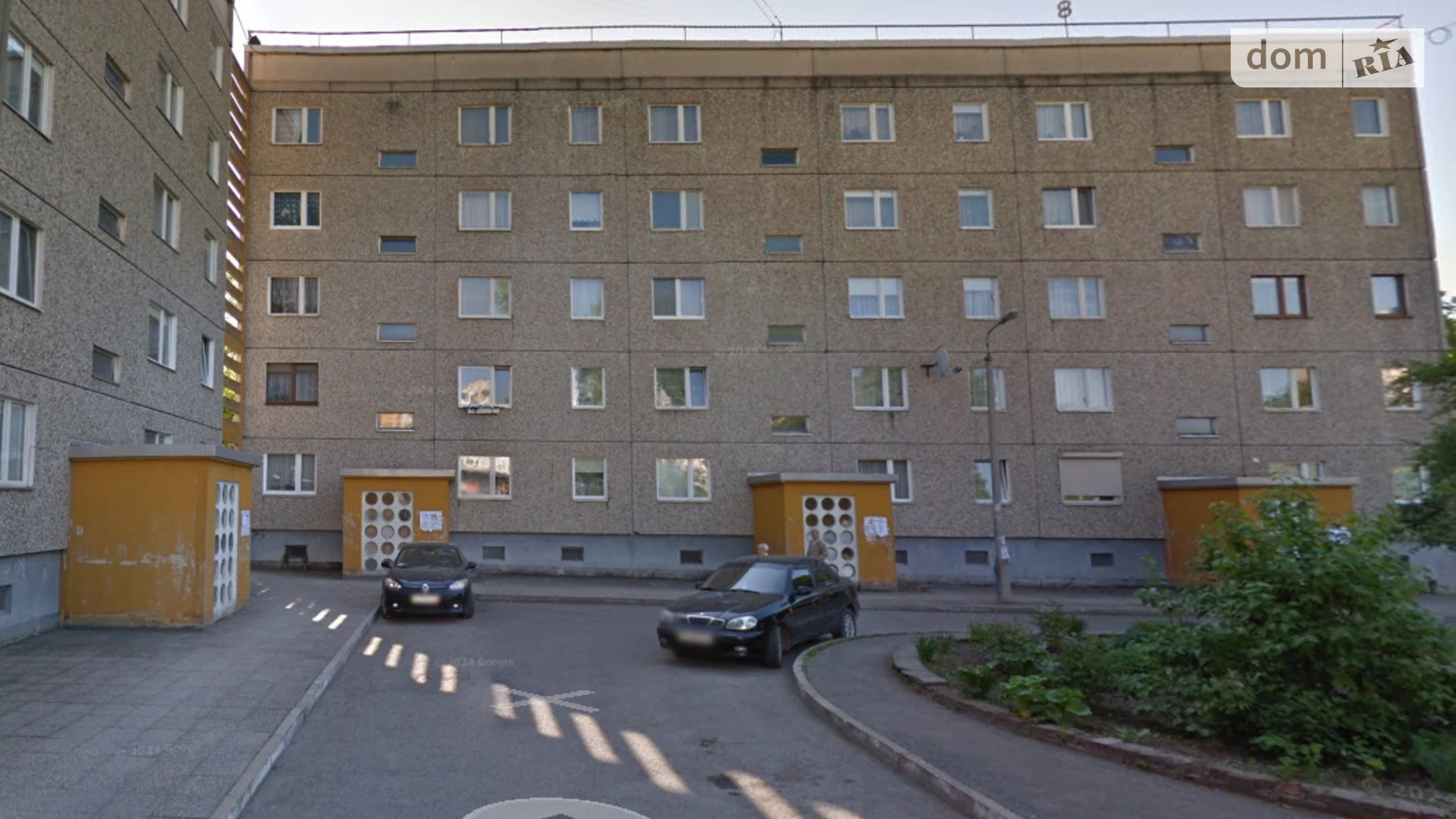 Продается 2-комнатная квартира 56 кв. м в Ивано-Франковске, ул. Пасечная