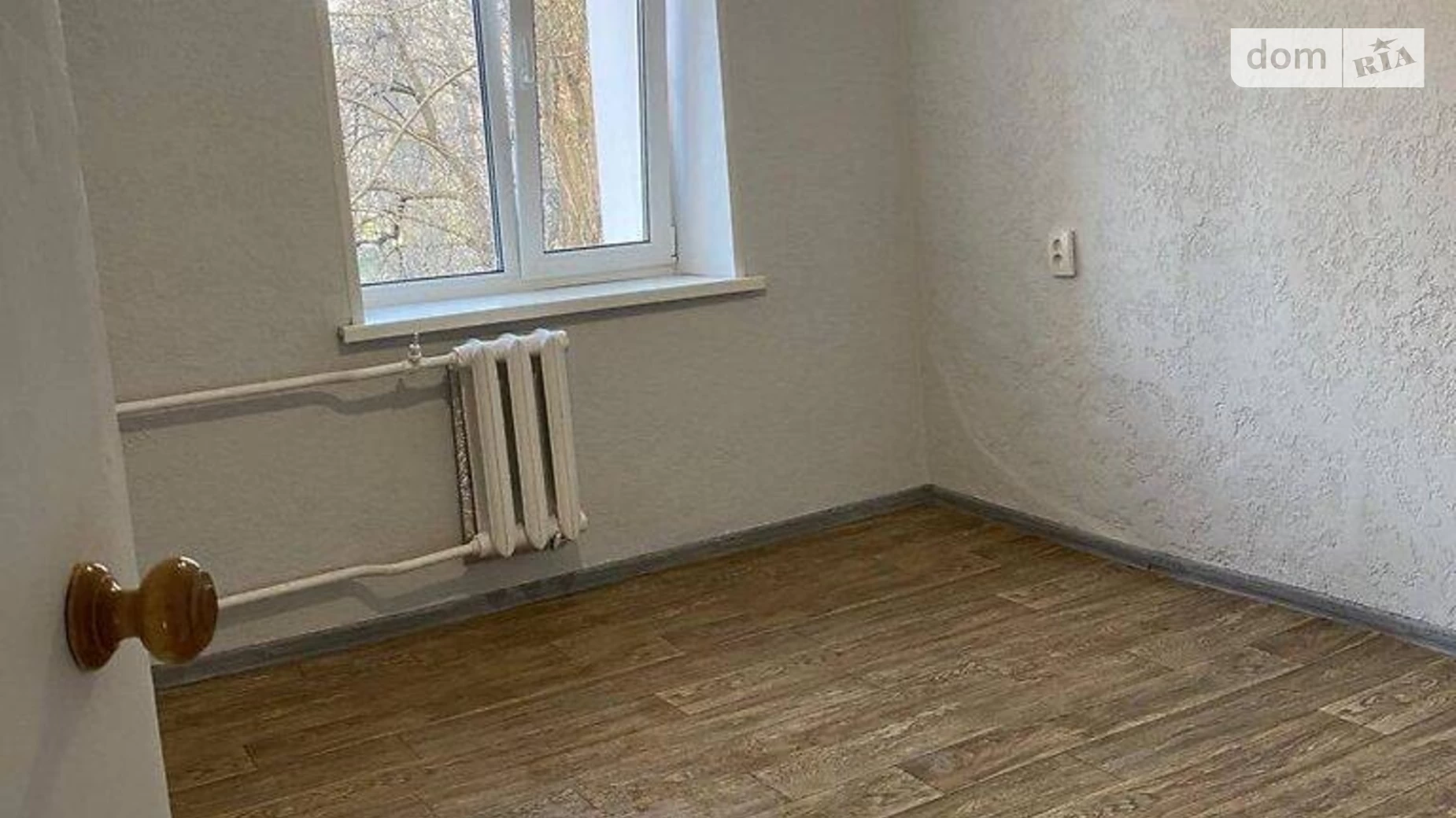 Продається 2-кімнатна квартира 44 кв. м у Полтаві, Київське шосе, 56