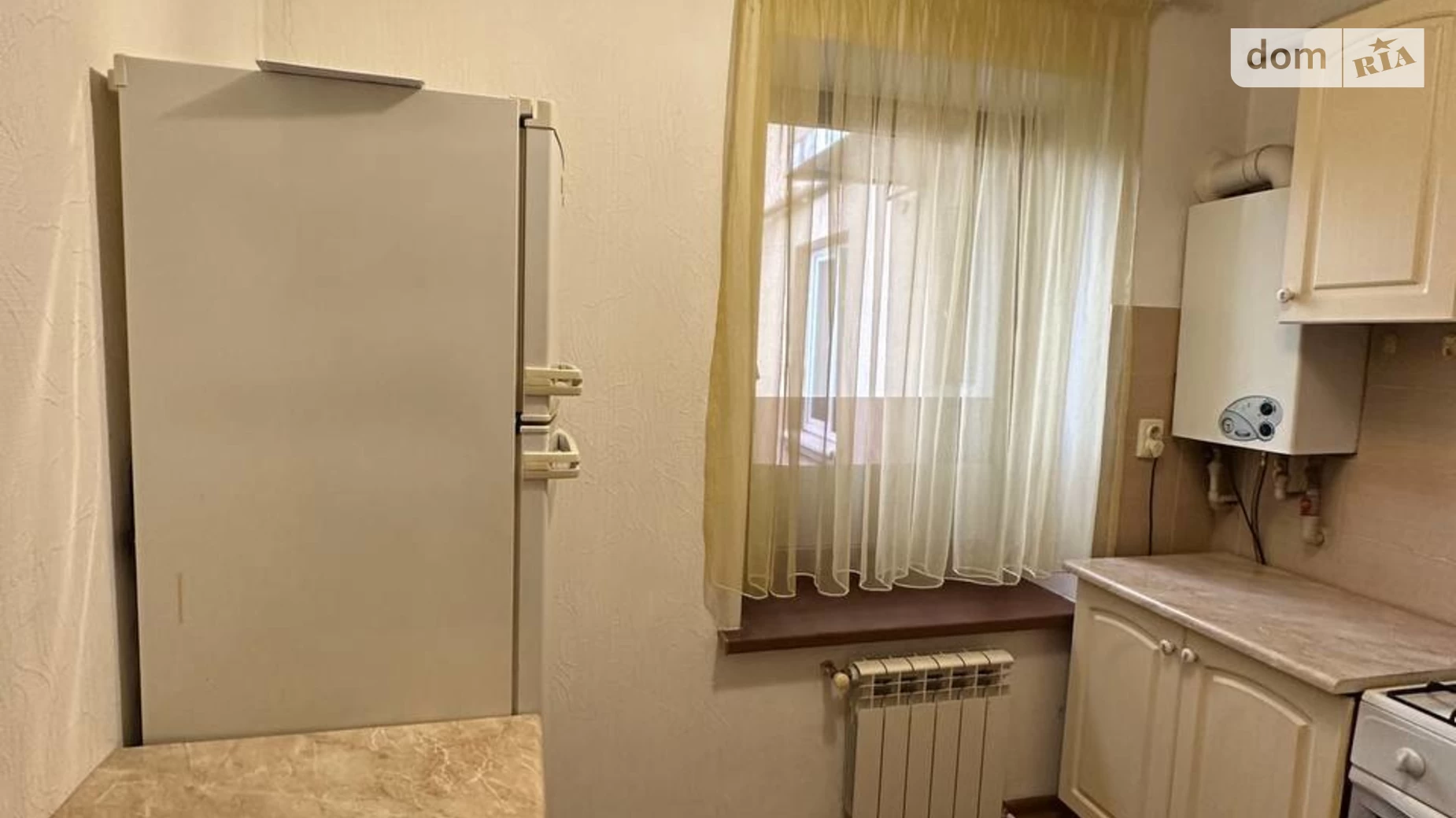 Продается 2-комнатная квартира 56.1 кв. м в Ивано-Франковске, ул. Ивана Франко