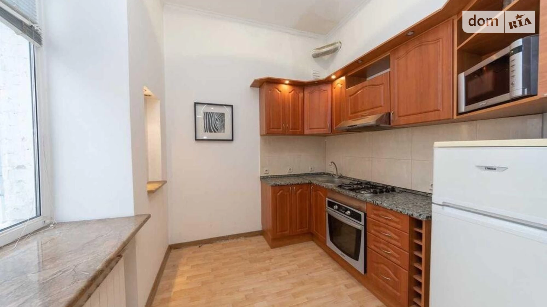 Продается 1-комнатная квартира 49 кв. м в Киеве, ул. Лютеранская, 6 - фото 3