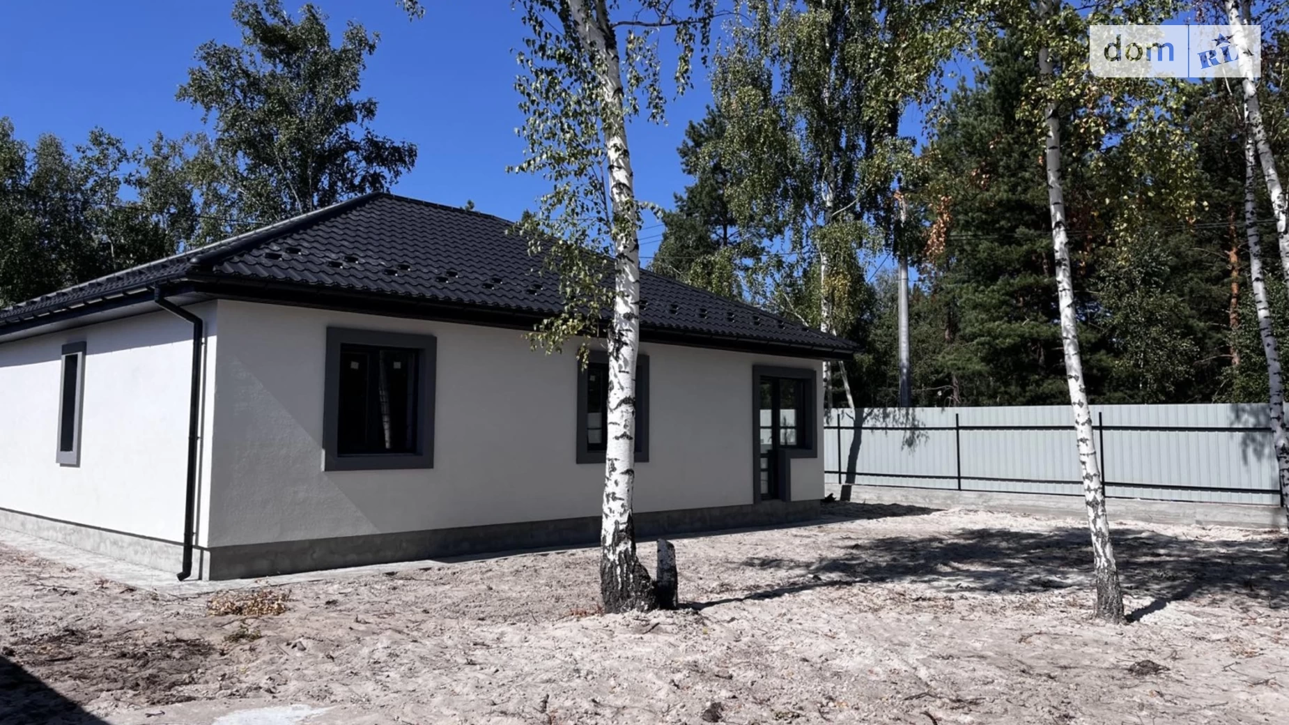 Продається одноповерховий будинок 90 кв. м з каміном, вул. Північна