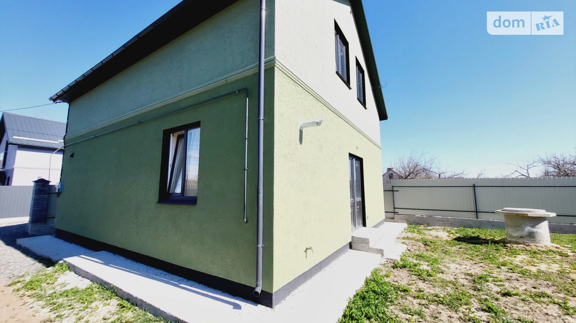 Продается дом на 2 этажа 120 кв. м с гаражом, цена: 79000 $ - фото 4