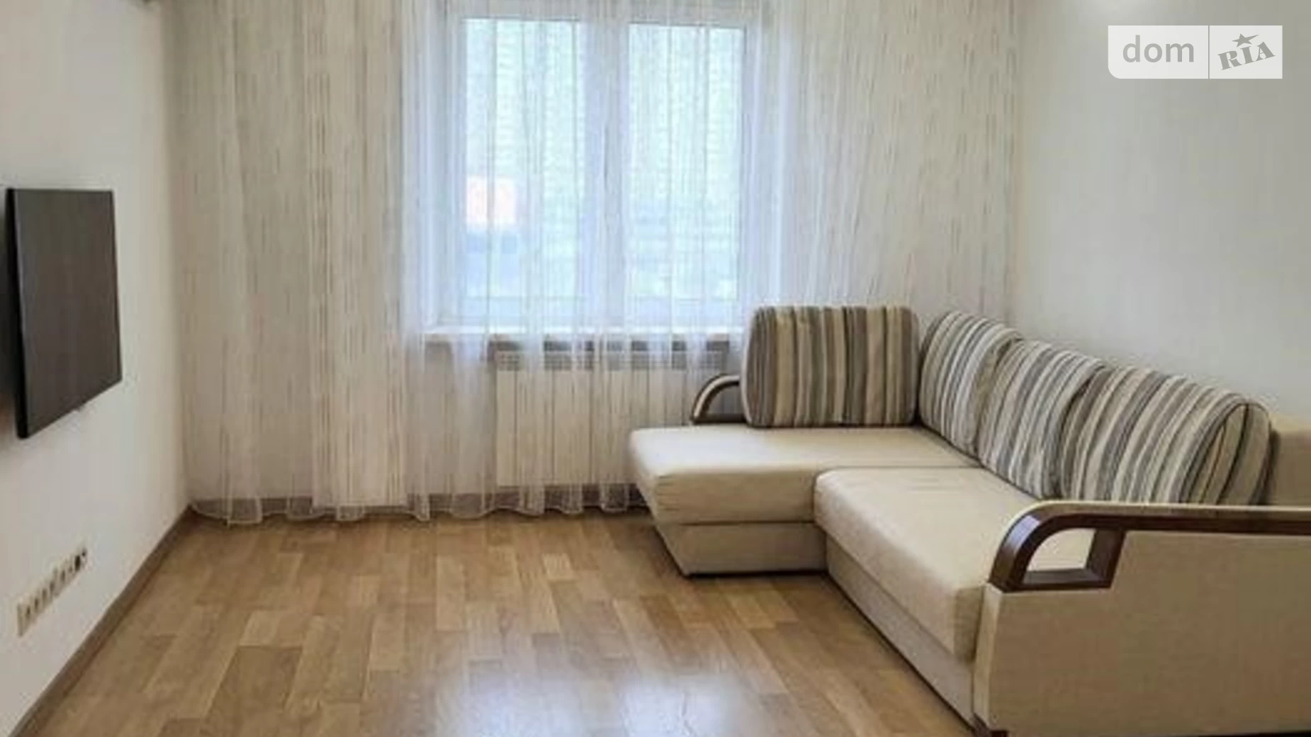 Продается 1-комнатная квартира 43 кв. м в Киеве, ул. Елены Пчилки, 2Б