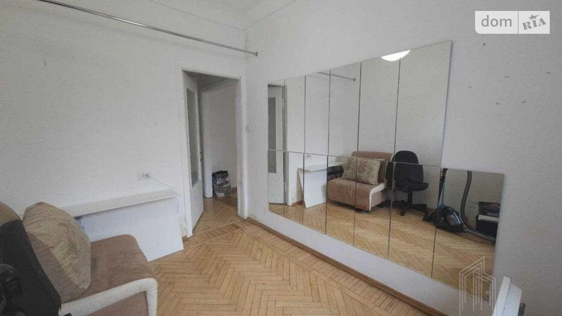 Продается 3-комнатная квартира 51 кв. м в Киеве, ул. Большая Васильковская, 114