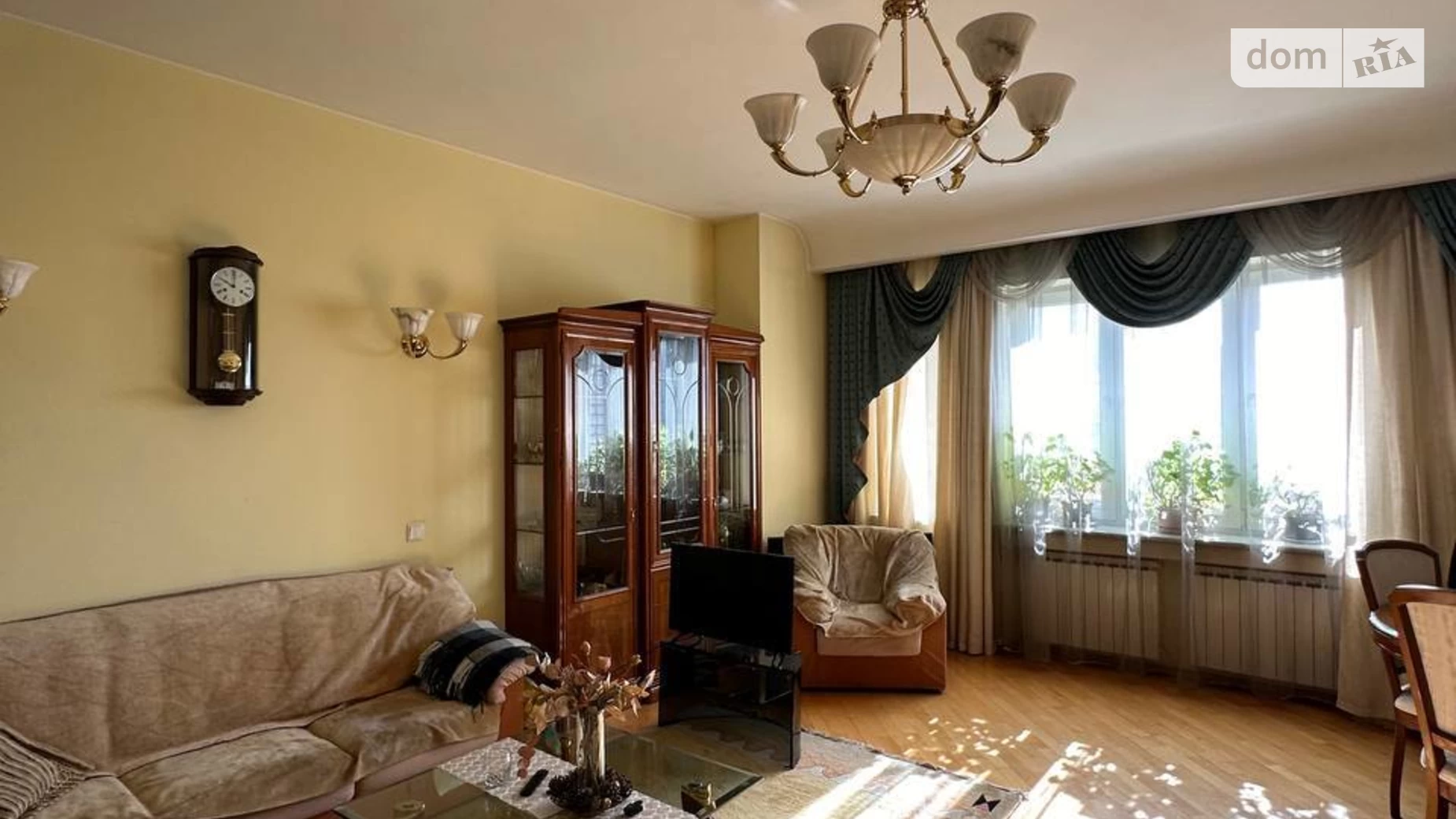 Продается 6-комнатная квартира 202.7 кв. м в Днепре, ул. Моссаковского Владимира - фото 2