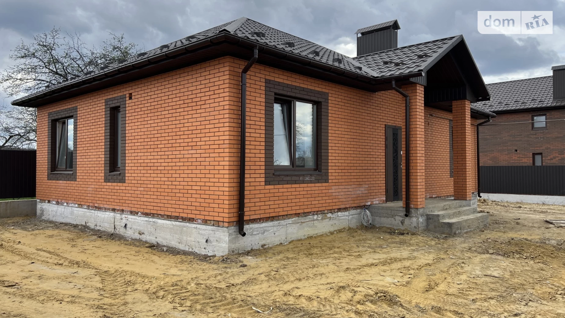 Продается одноэтажный дом 105 кв. м с балконом, цена: 90000 $ - фото 2