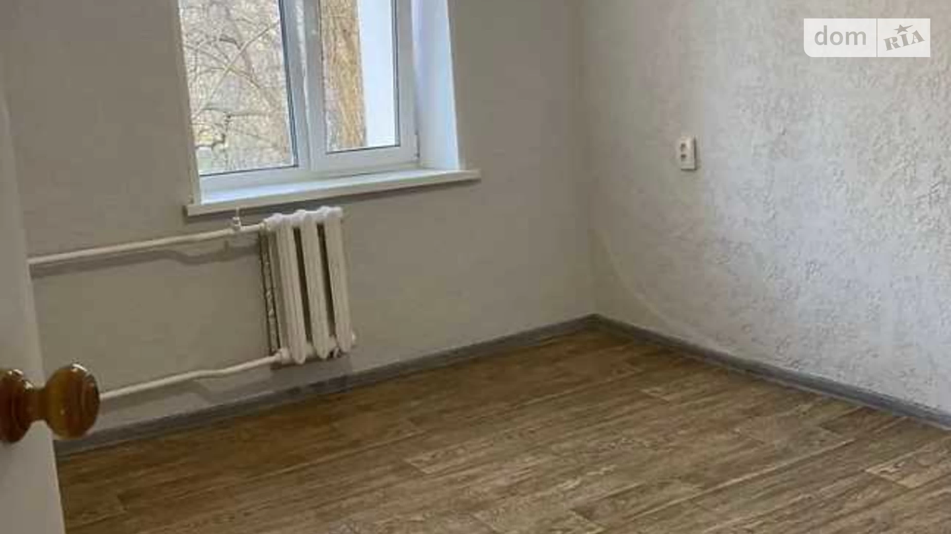 Продається 2-кімнатна квартира 44 кв. м у Полтаві, Київське шосе