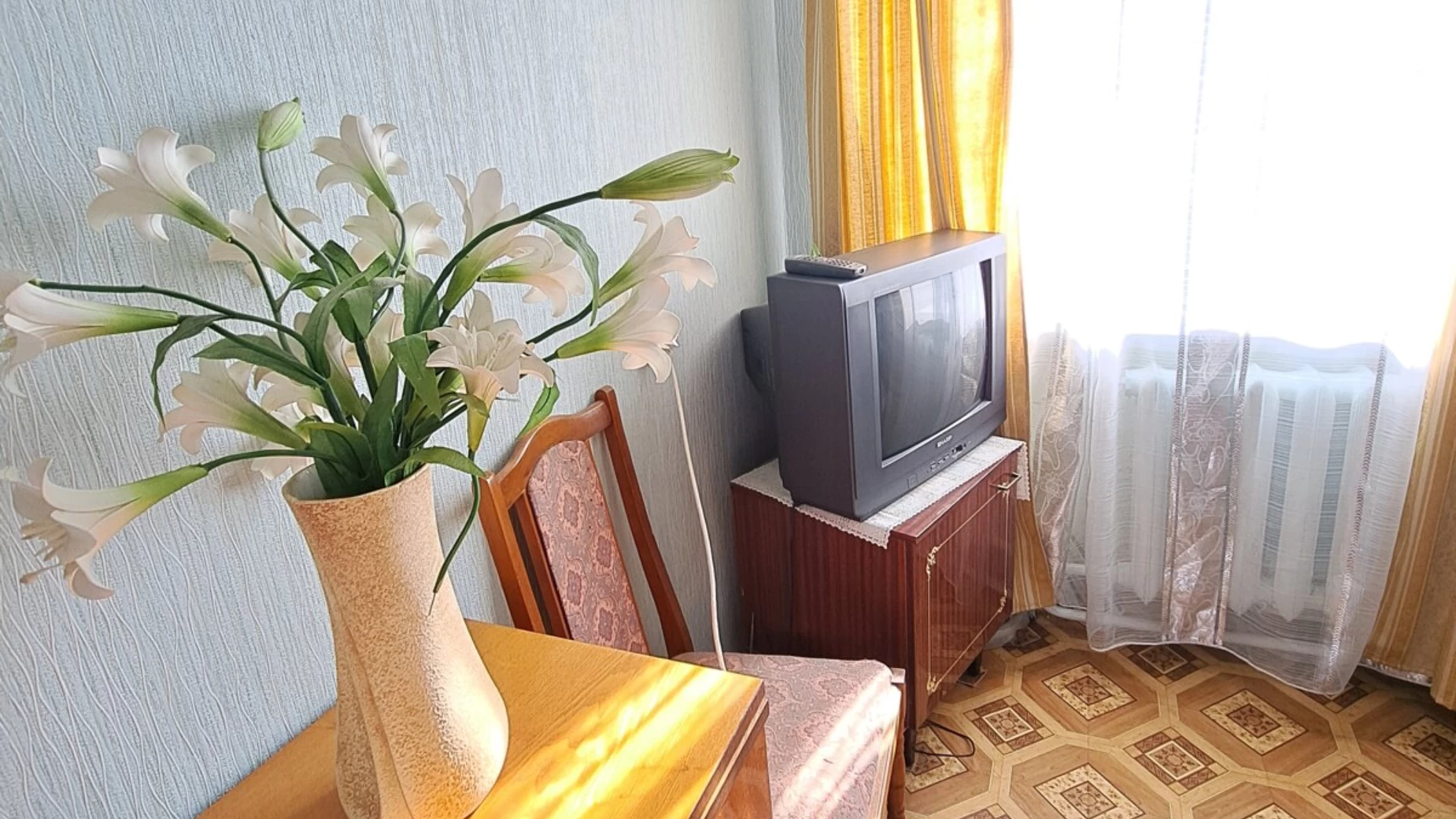 Продается 3-комнатная квартира 51 кв. м в Николаеве, вул. Крылова