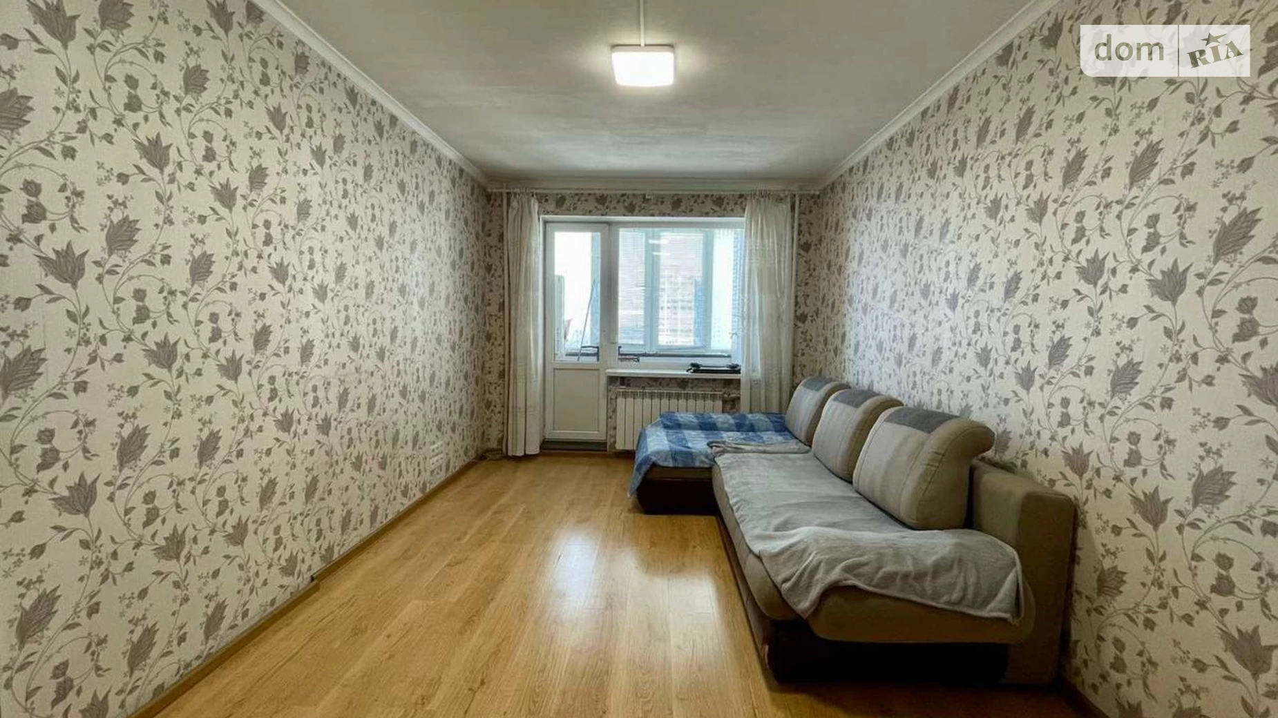 Продается 3-комнатная квартира 67 кв. м в Днепре, ул. Малиновского Маршала, 60