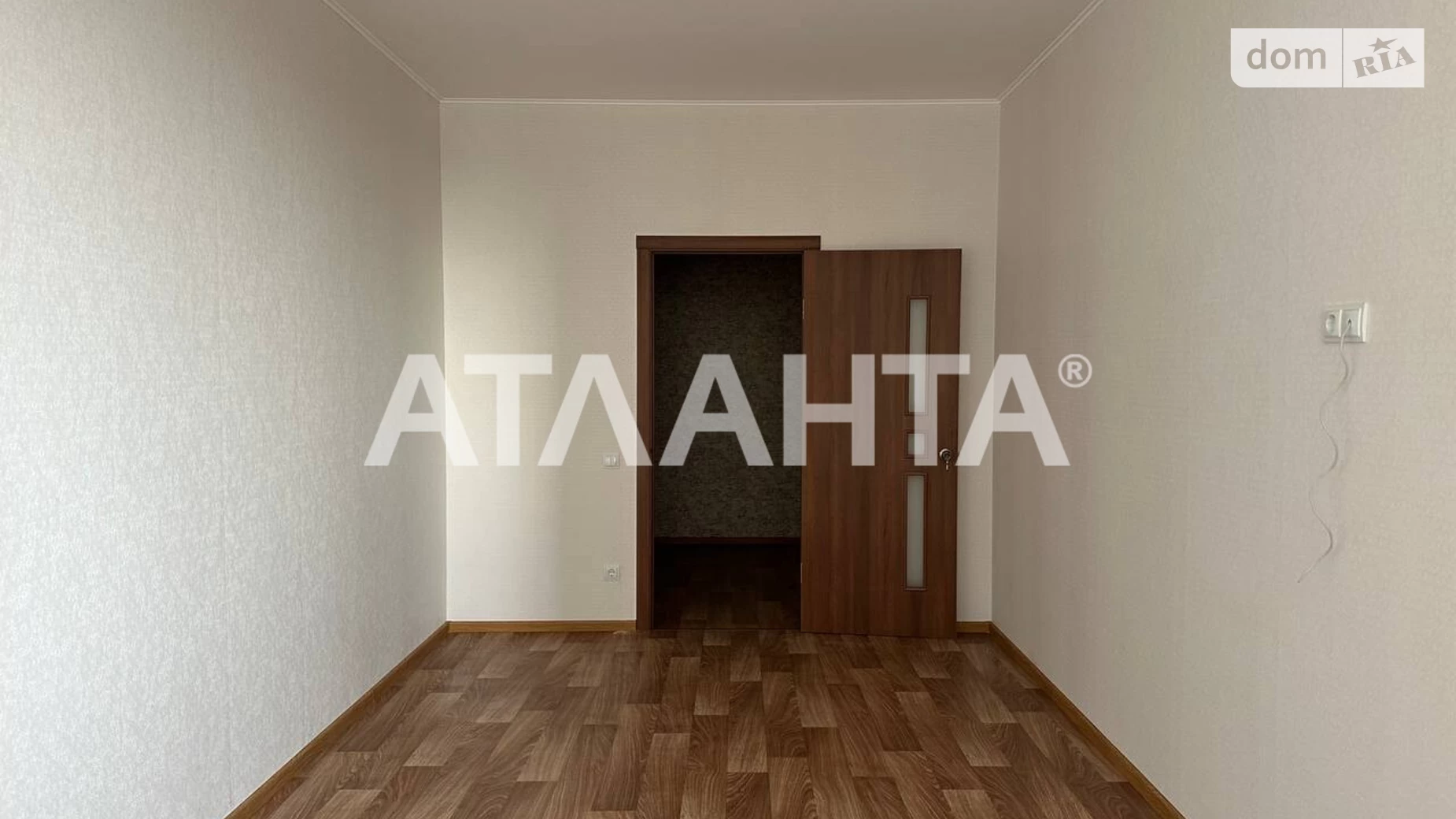 Продается 1-комнатная квартира 40 кв. м в Одессе, ул. Михайловская, 8 корпус 1 - фото 2