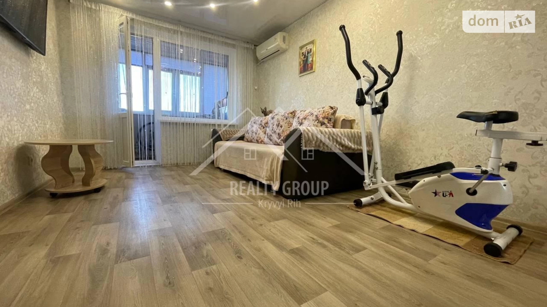 Продается 2-комнатная квартира 45.07 кв. м в Кривом Роге, ул. Мелешкина - фото 2