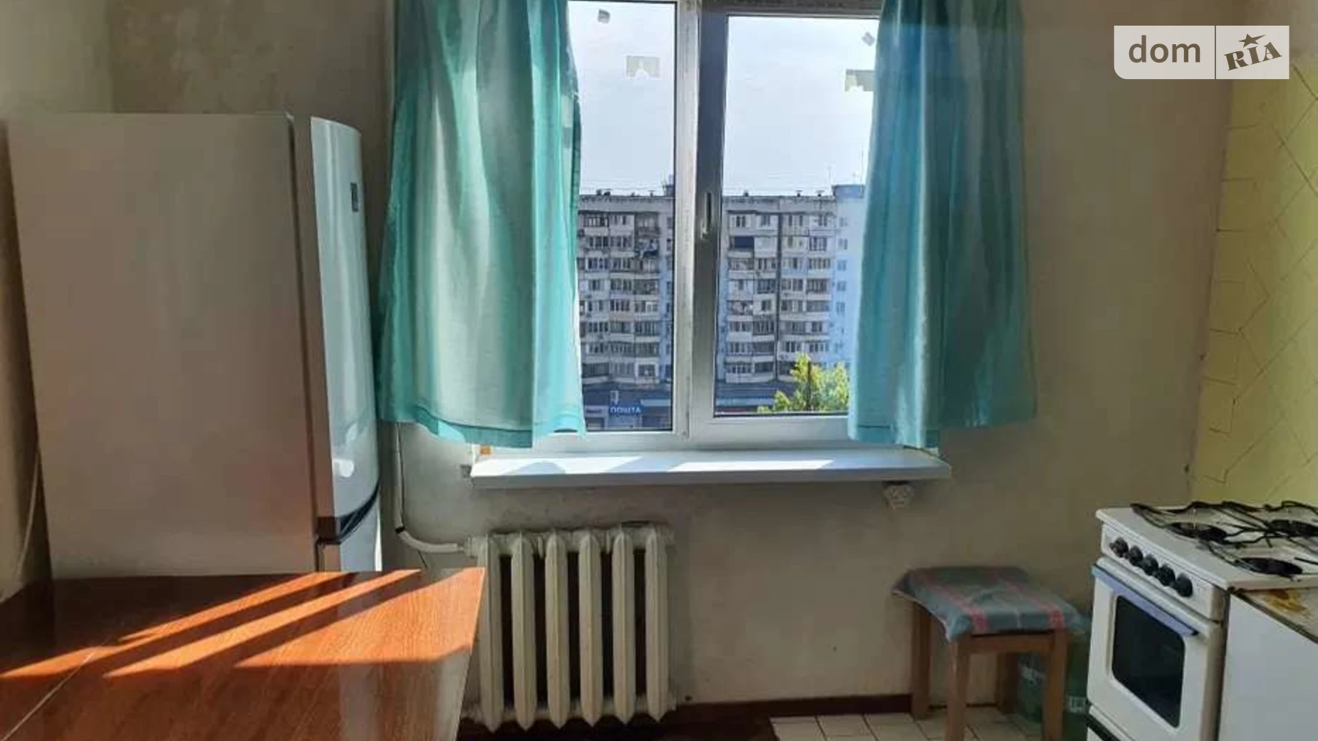 Продається 1-кімнатна квартира 34 кв. м у Одесі, просп. Академіка Глушка