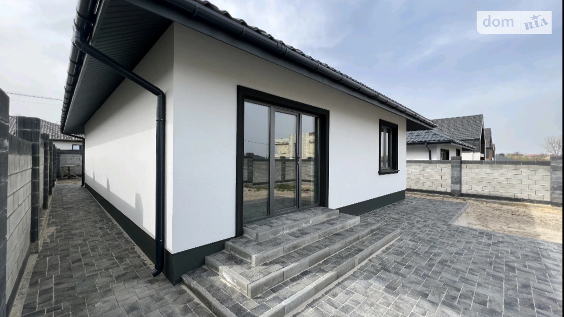 Продается одноэтажный дом 100 кв. м с террасой, цена: 89000 $ - фото 4