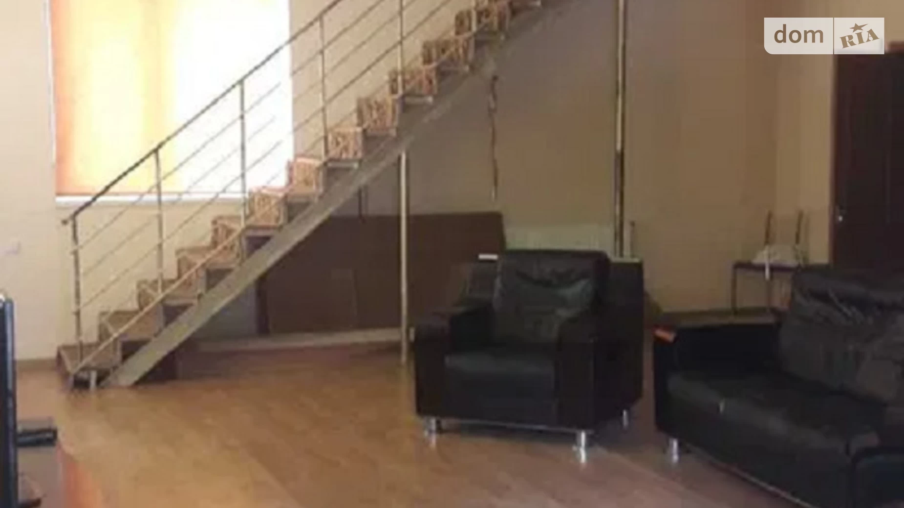 Продается дом на 3 этажа 489 кв. м с подвалом, цена: 150000 $ - фото 3